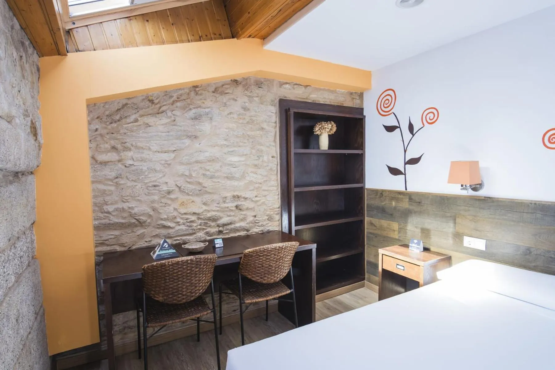 Photo of the whole room, Bed in Hotel Alda Algalia