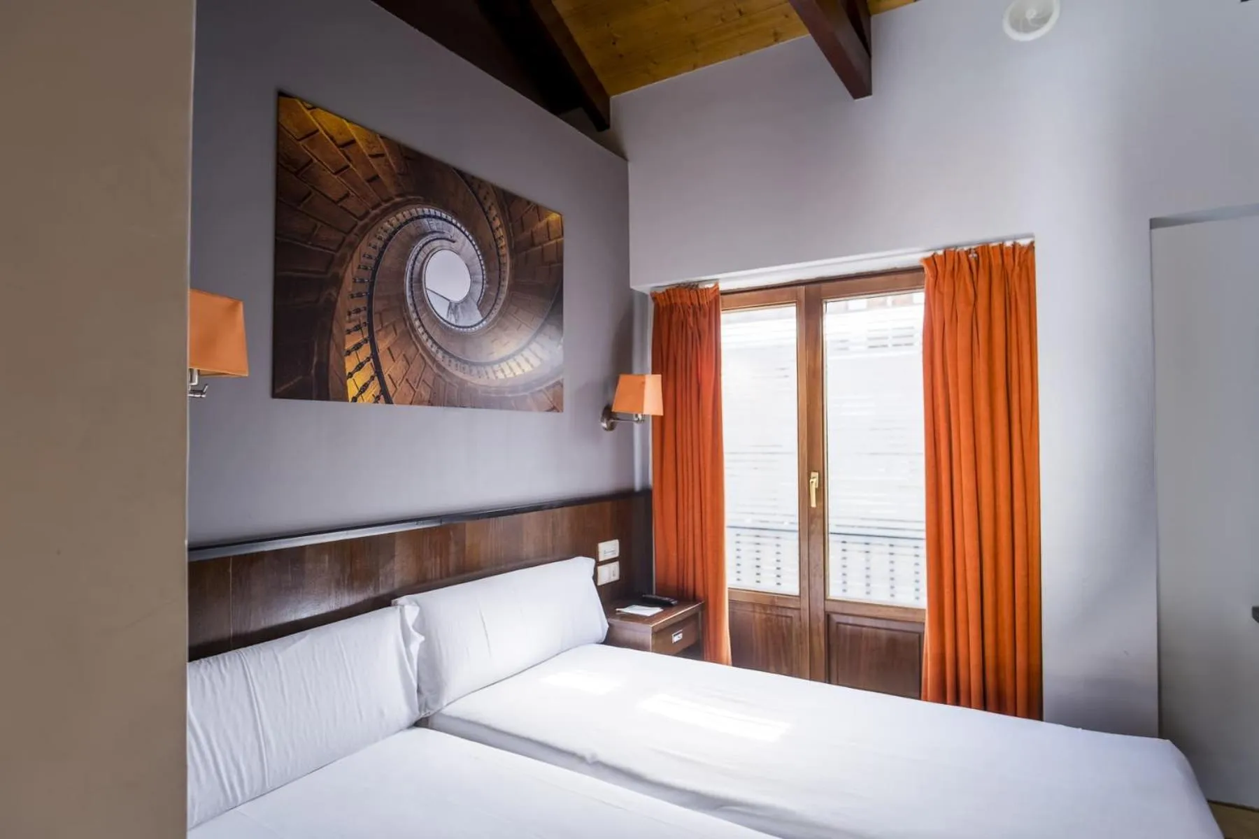 Photo of the whole room, Bed in Hotel Alda Algalia