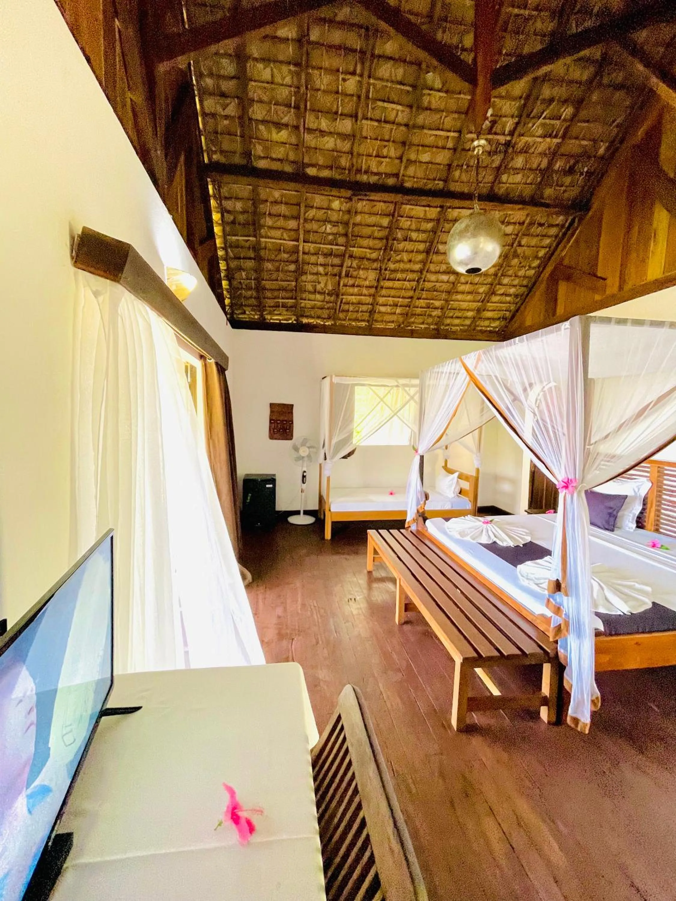 Bed in Hotel Océan Beach Sakatia