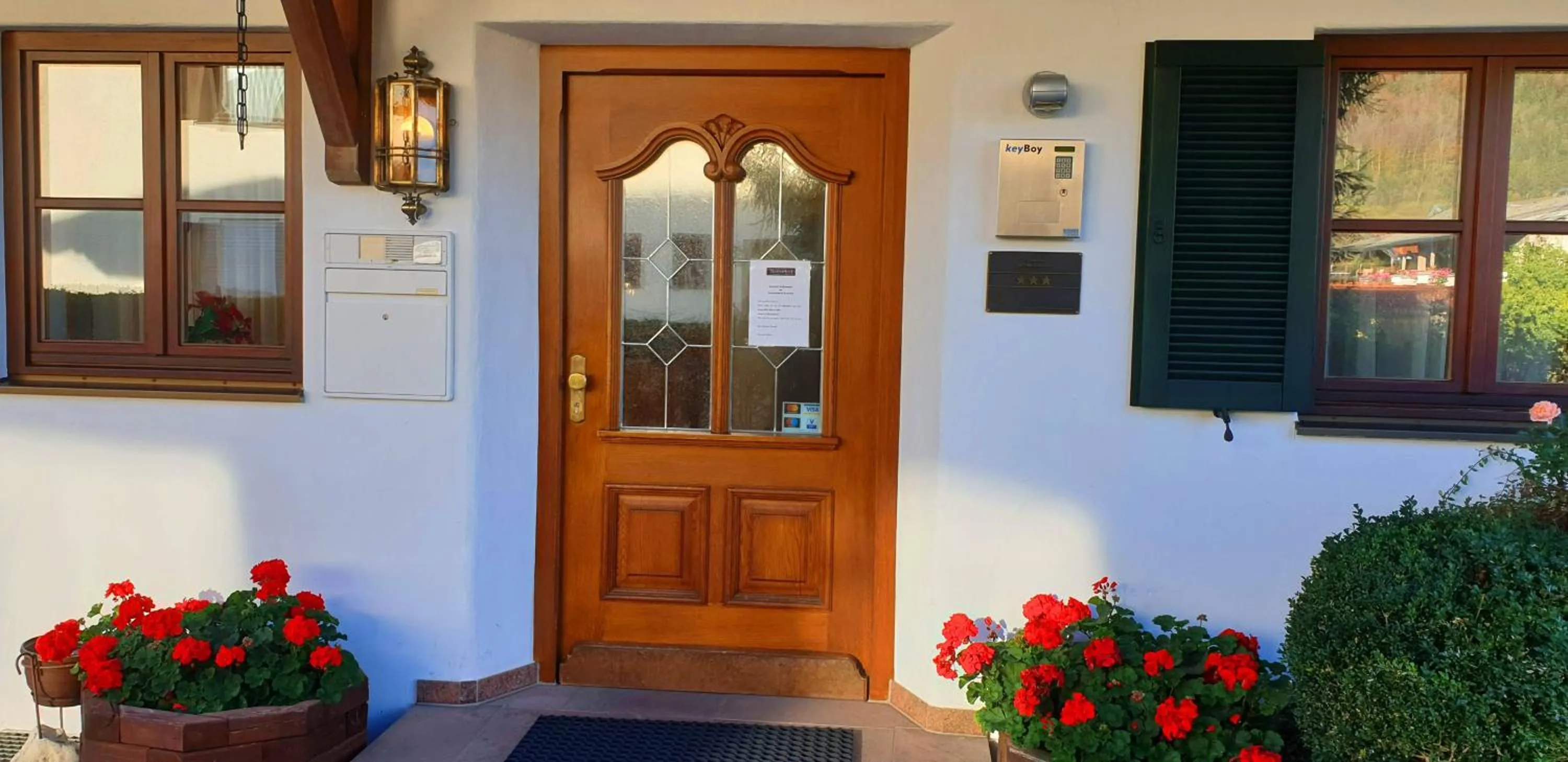 Facade/entrance in Alpenotel Rosenhof Ruhpolding, Wellness, Chiemgau Karte, Travelingo Bonus Programm
