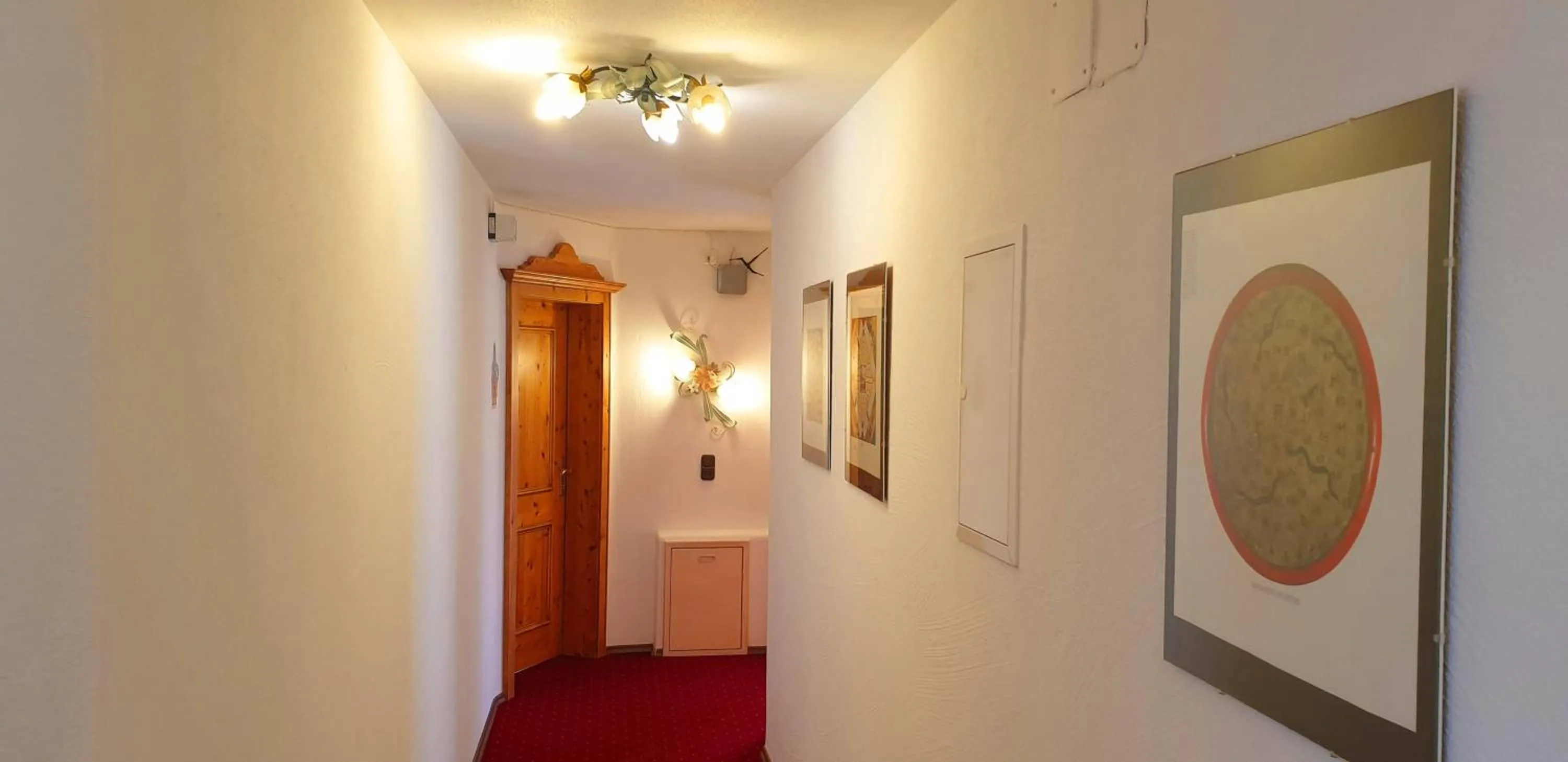 furniture in Alpenotel Rosenhof Ruhpolding, Wellness, Chiemgau Karte, Travelingo Bonus Programm