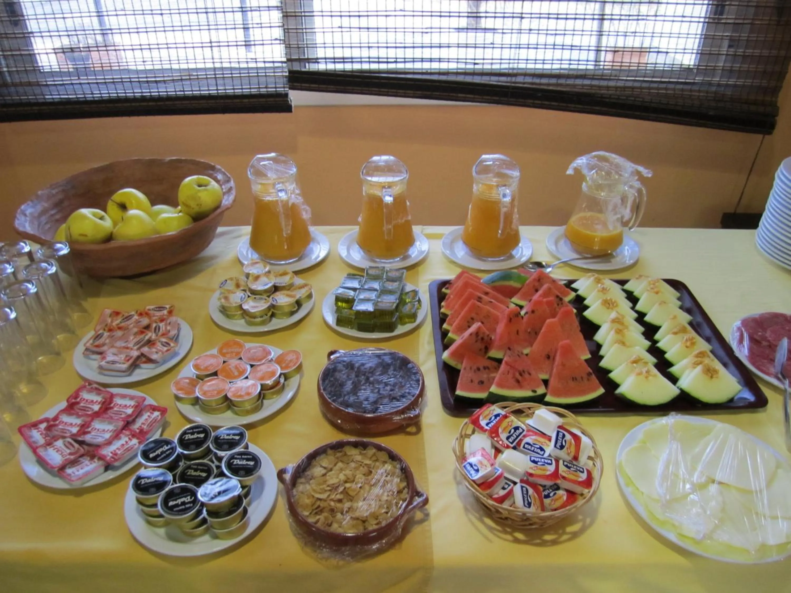 Restaurant/places to eat in Hotel Sierra Luz