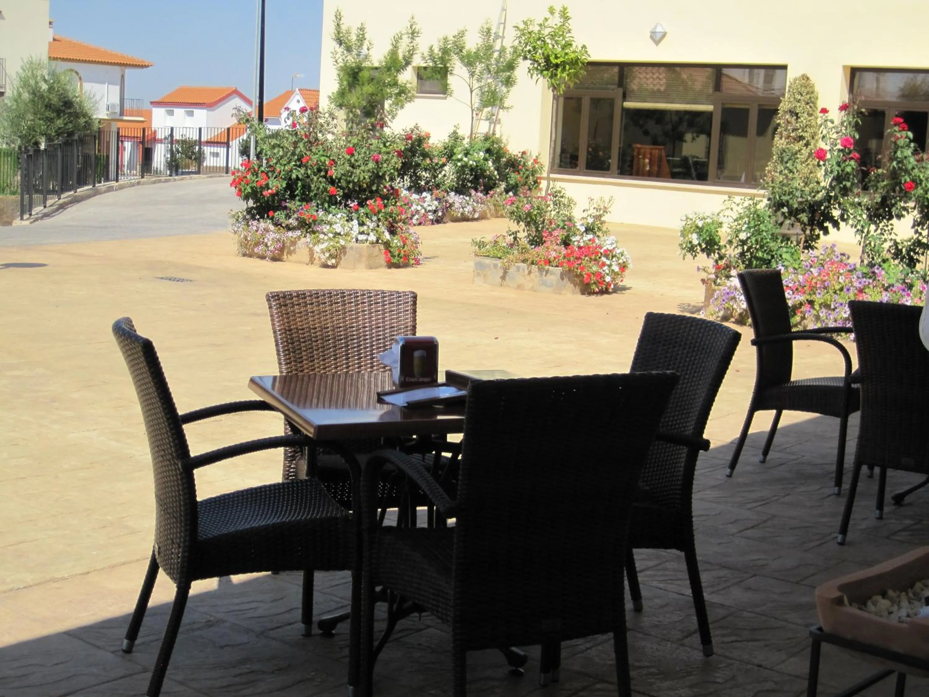Patio in Hotel Sierra Luz