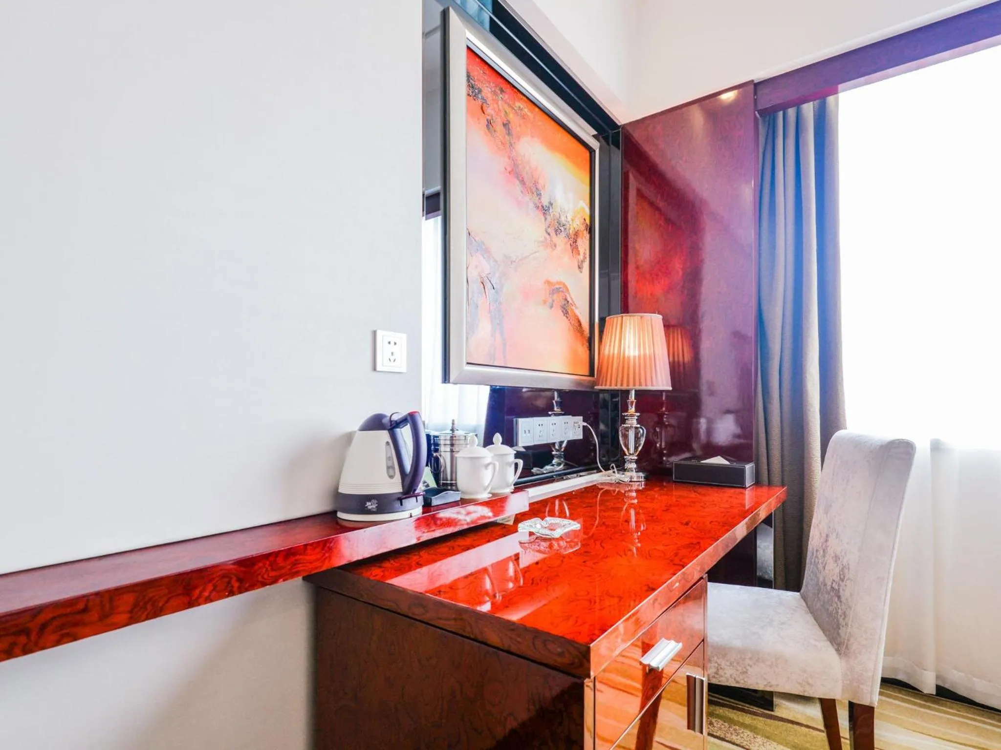 hair dresser in Yanling Hotel