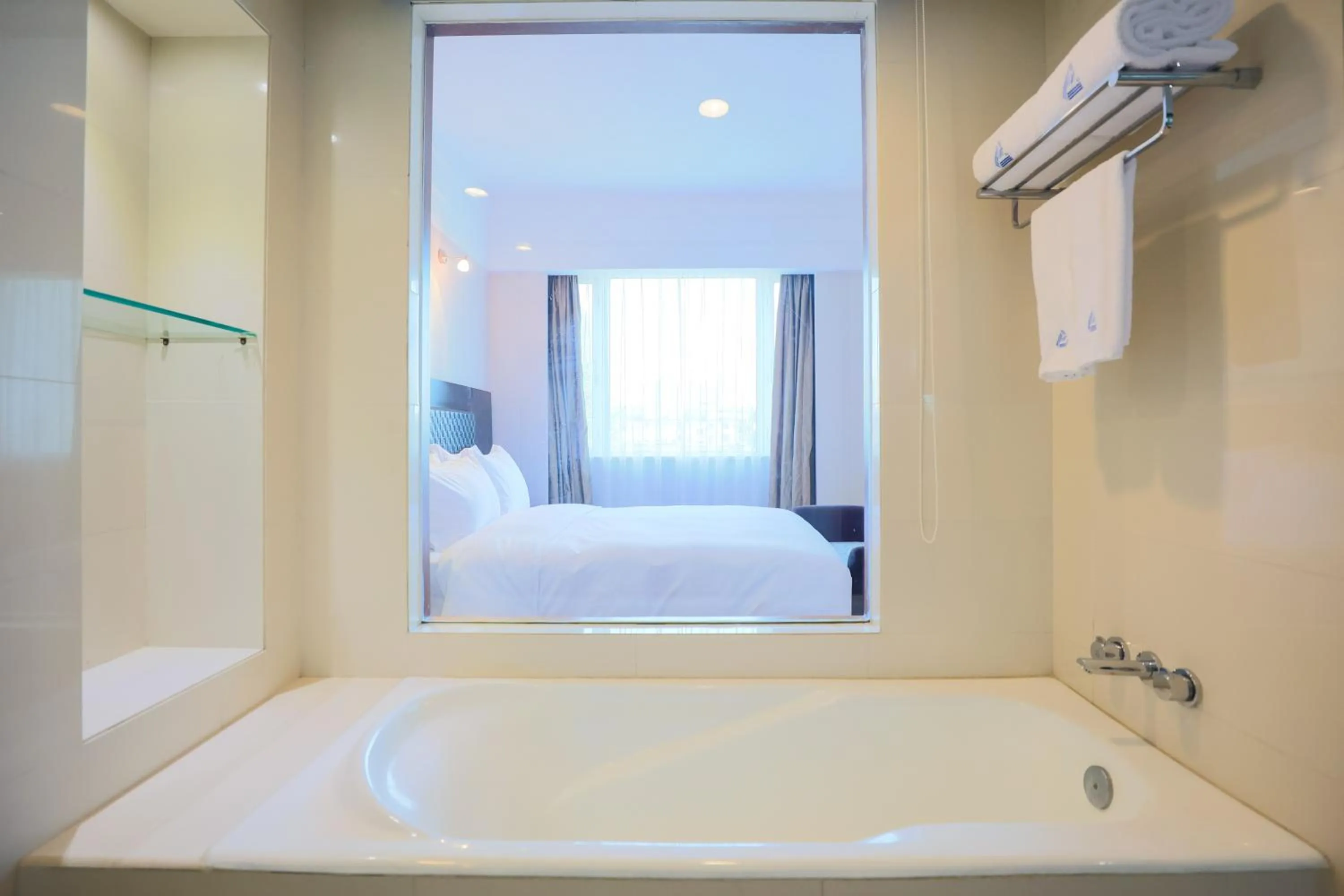 Grand Skylight Gardens Hotel Shanghai Bai Se Road