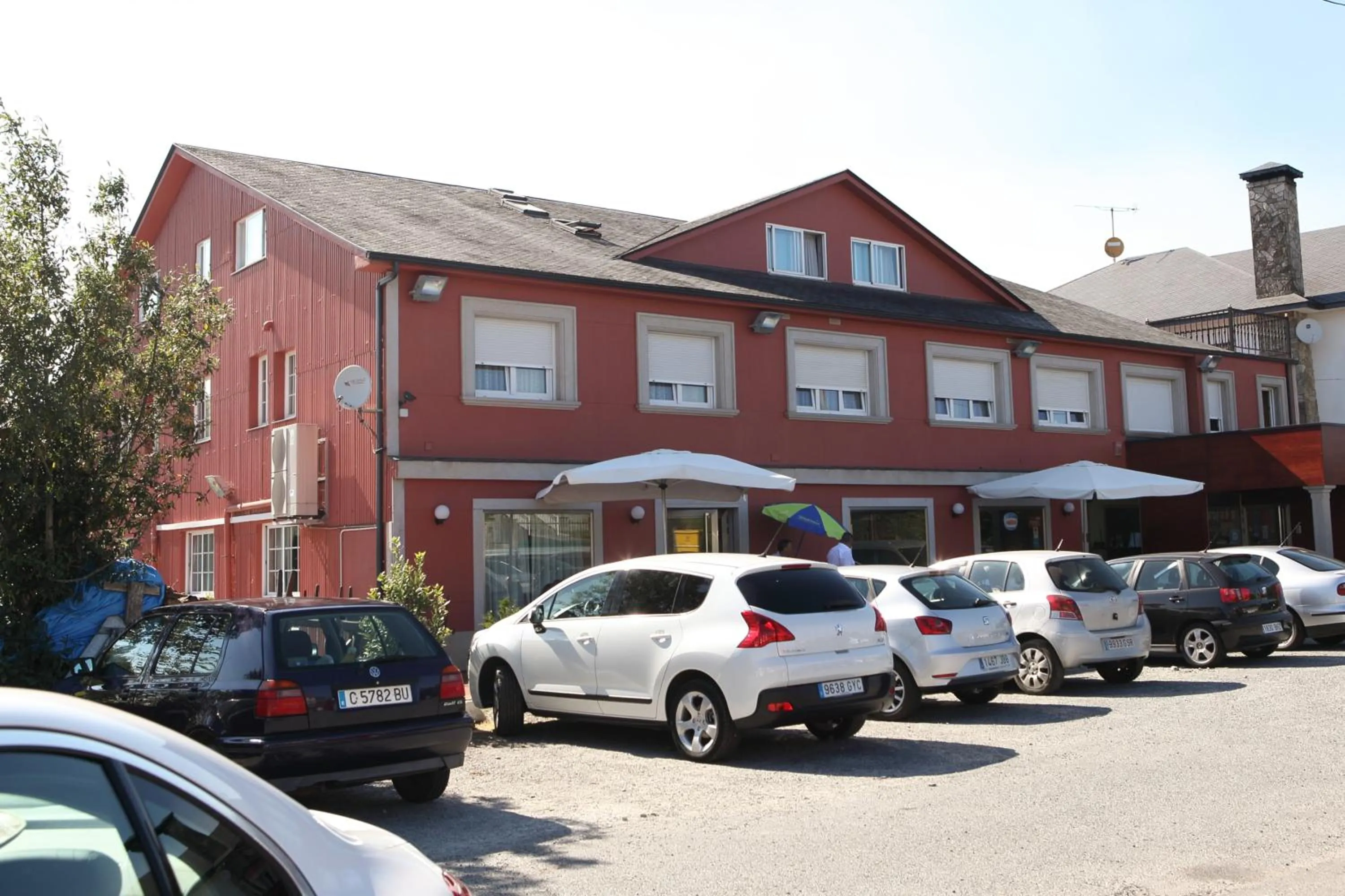 Property building in Hotel Santa Cruz