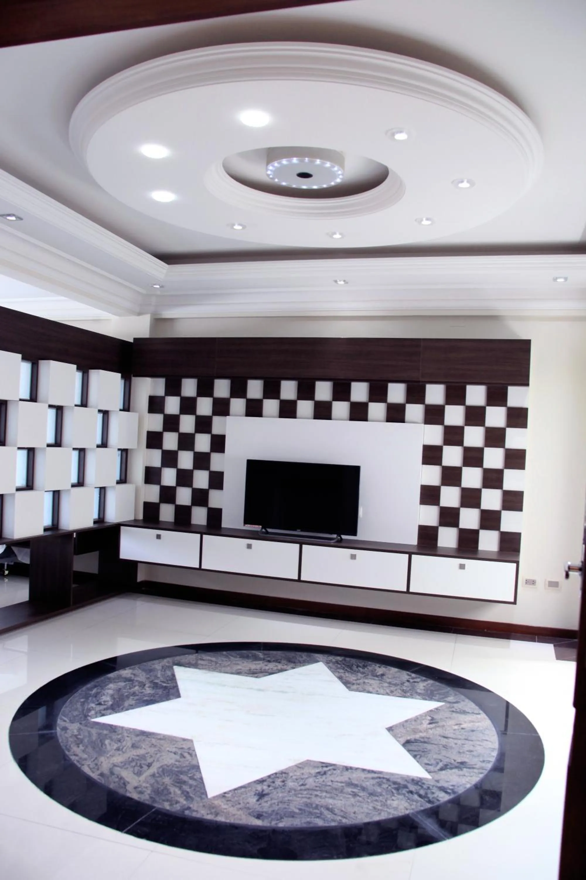 Living room in Prince Hotel