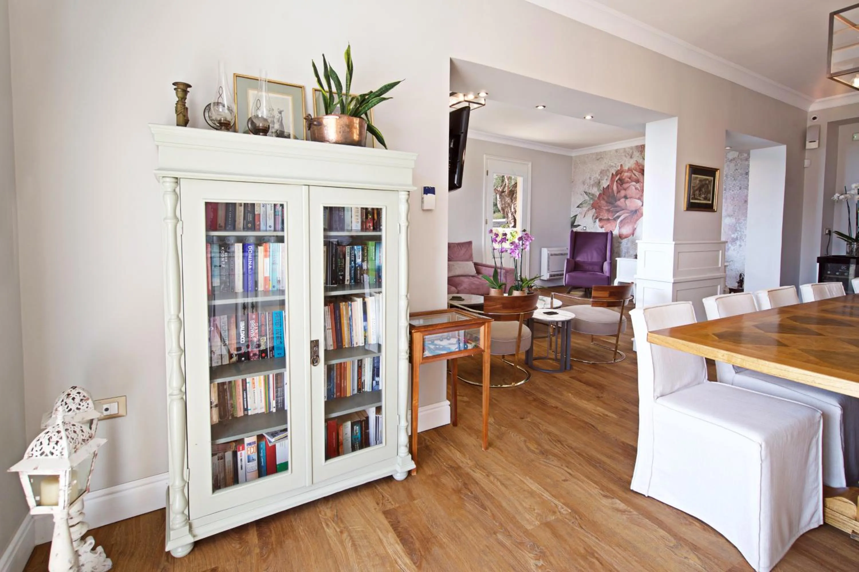 Library in Agnantia Bed & Breakfast