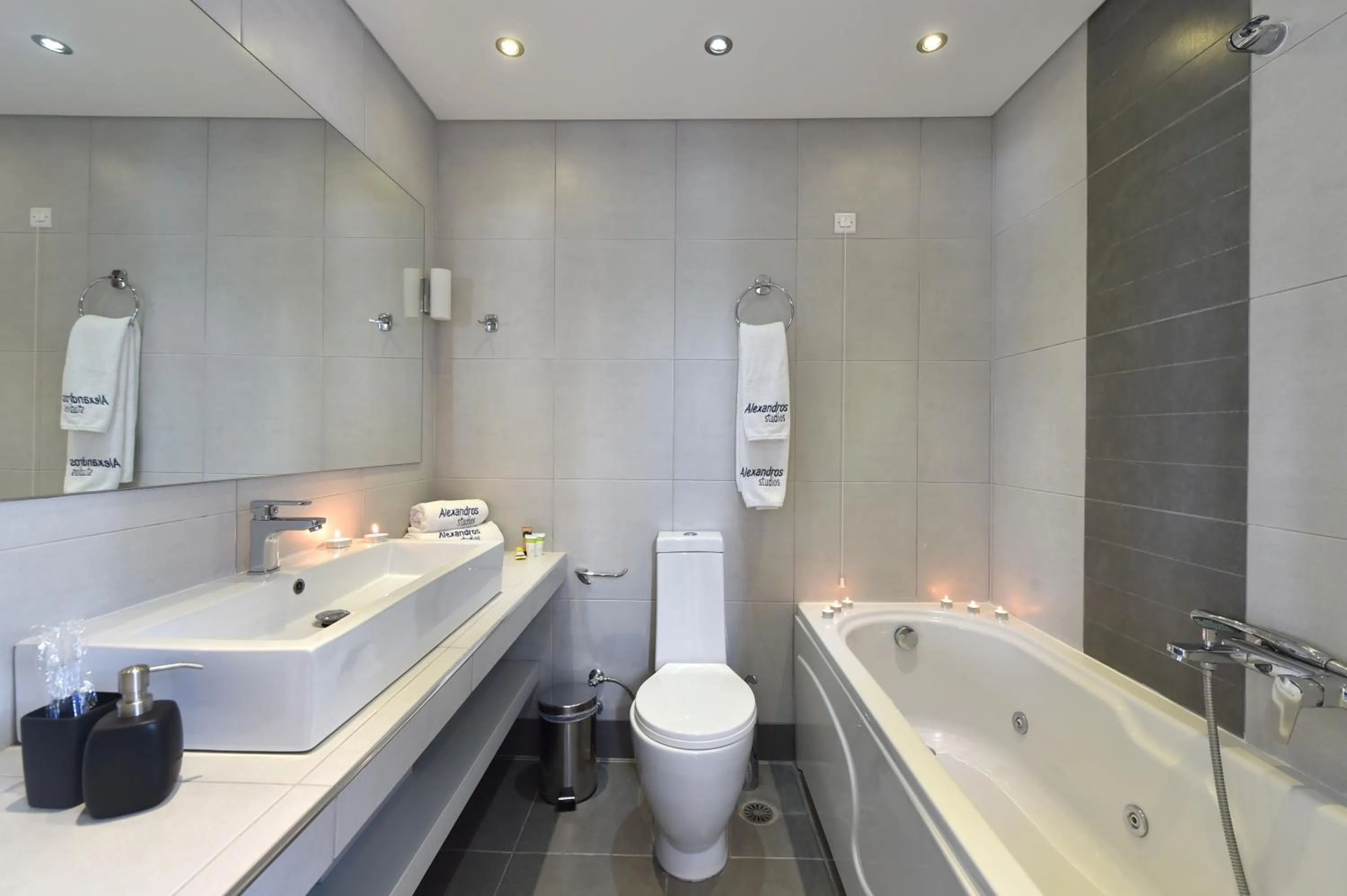 Bathroom in Alexandros Apartments