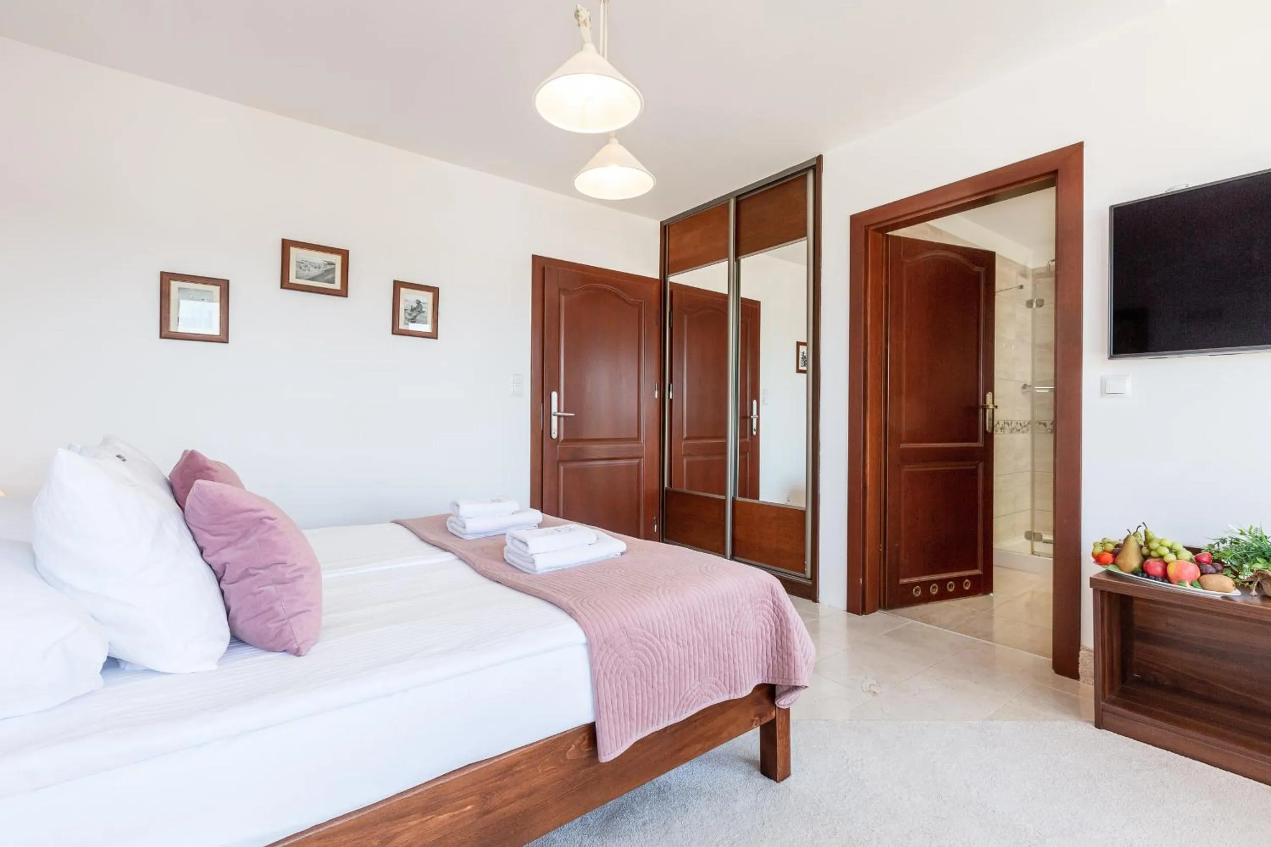 Bed in COLUMBUS Apartamenty Ustka - Limanowskiego 1