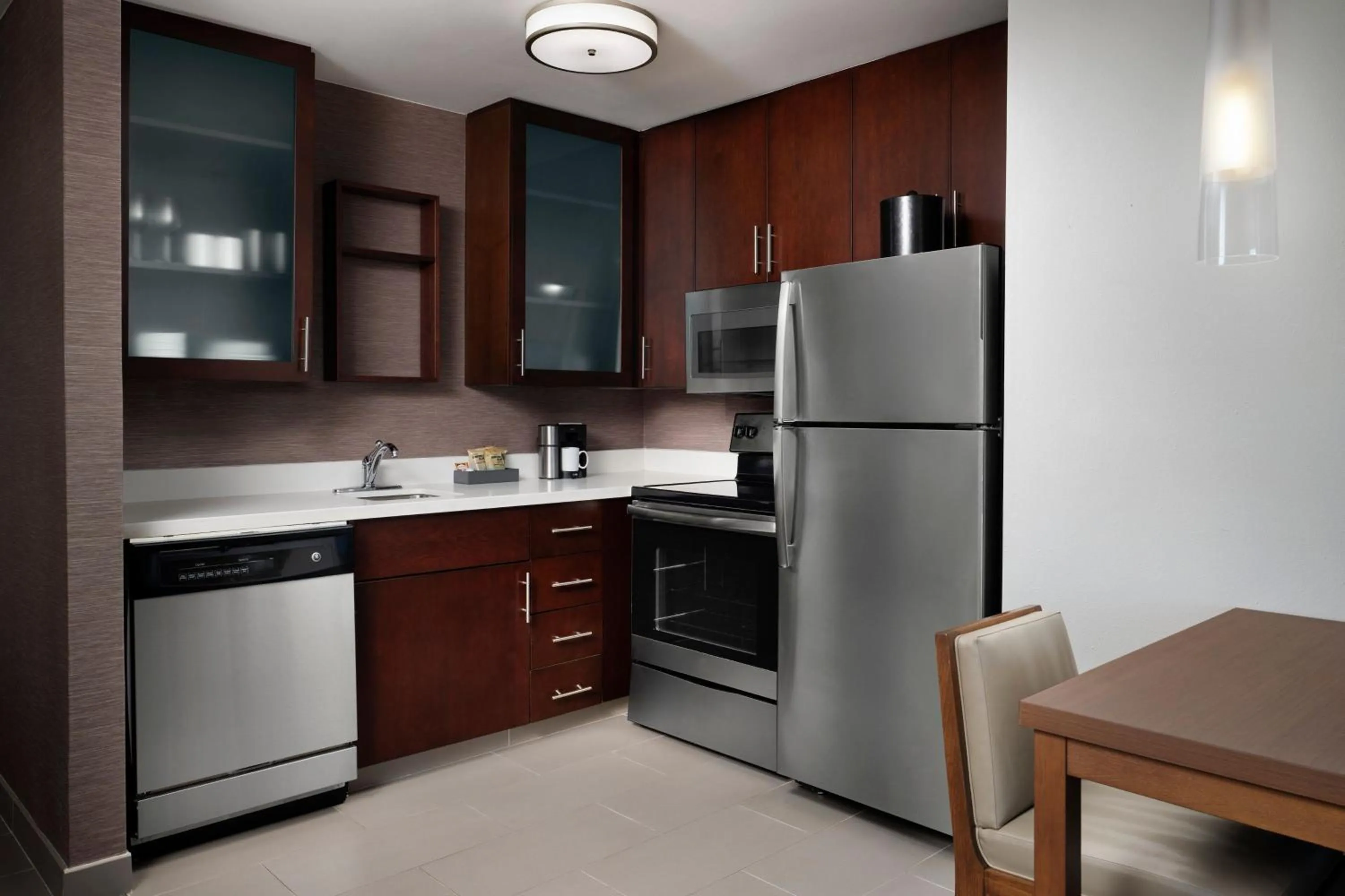 Kitchen or kitchenette in Residence Inn by Marriott Austin Lake Austin/River Place