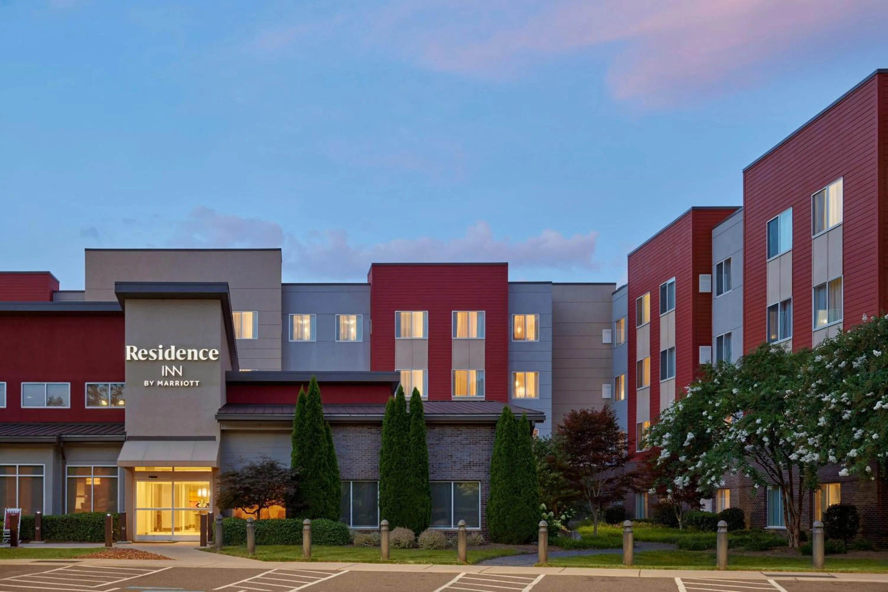 Property building in Residence Inn by Marriott Charlotte Airport