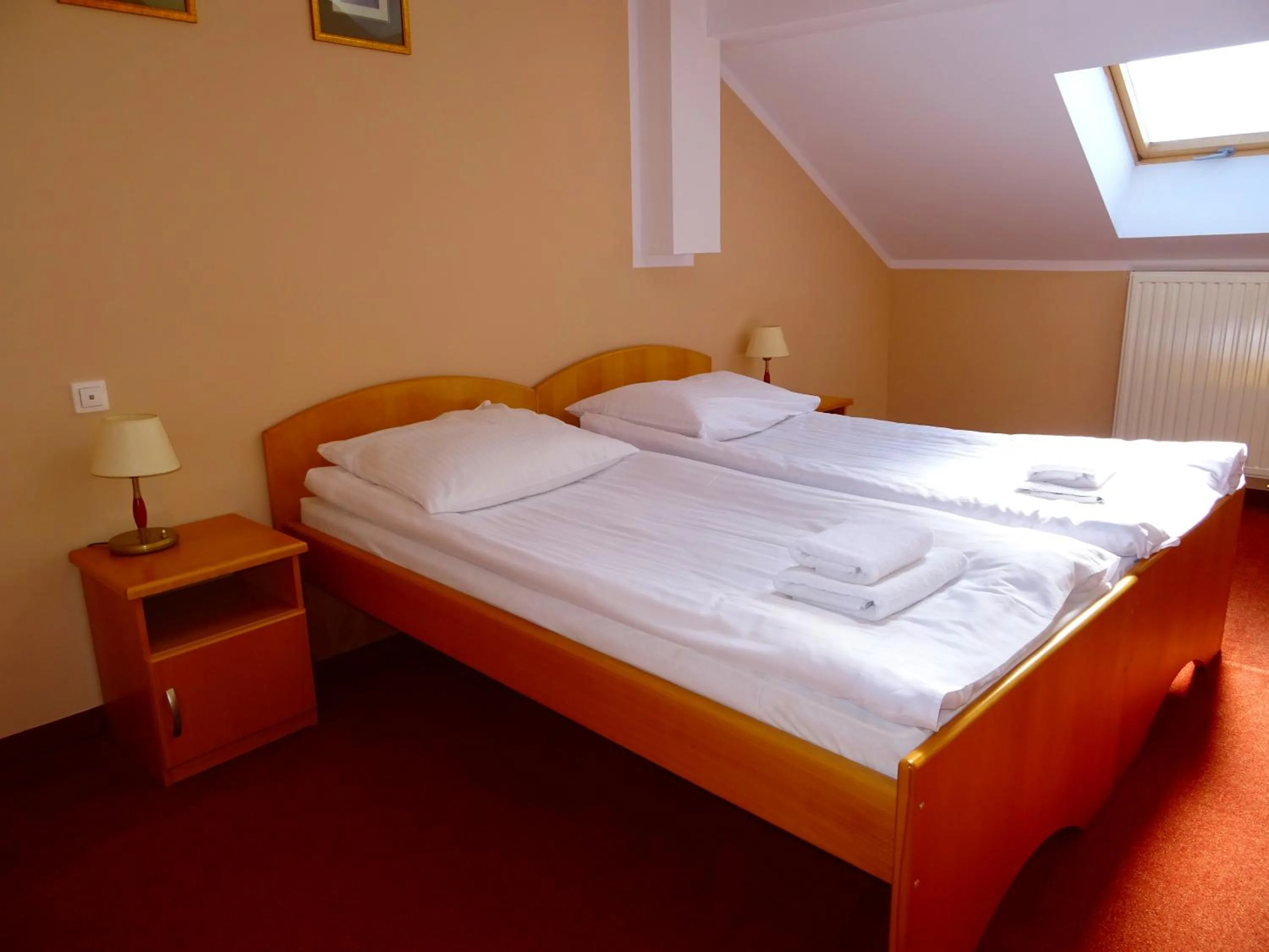 Photo of the whole room, Bed in Hotel Bartis