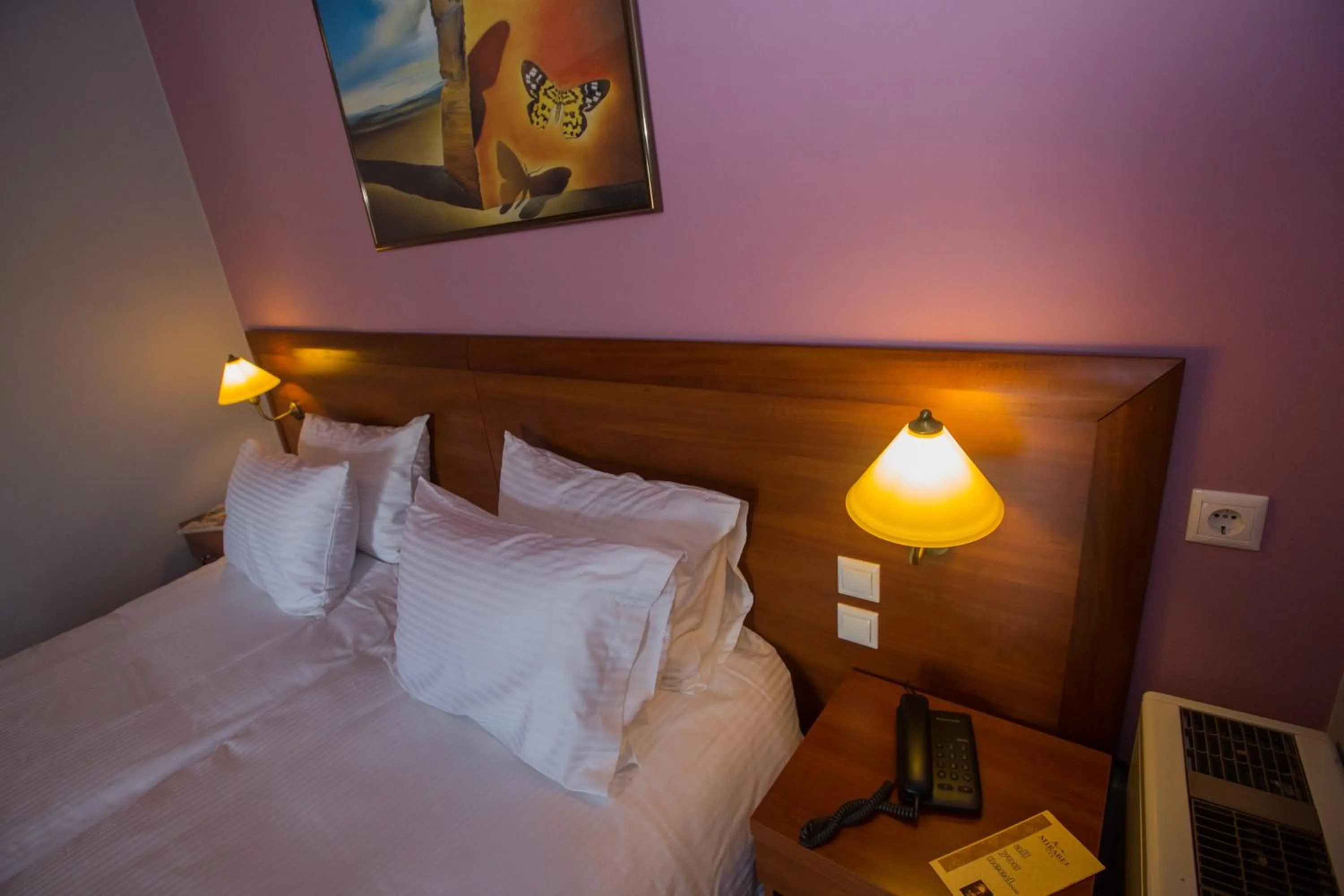 Bedroom, Bed in Mirabel CityCenter Hotel