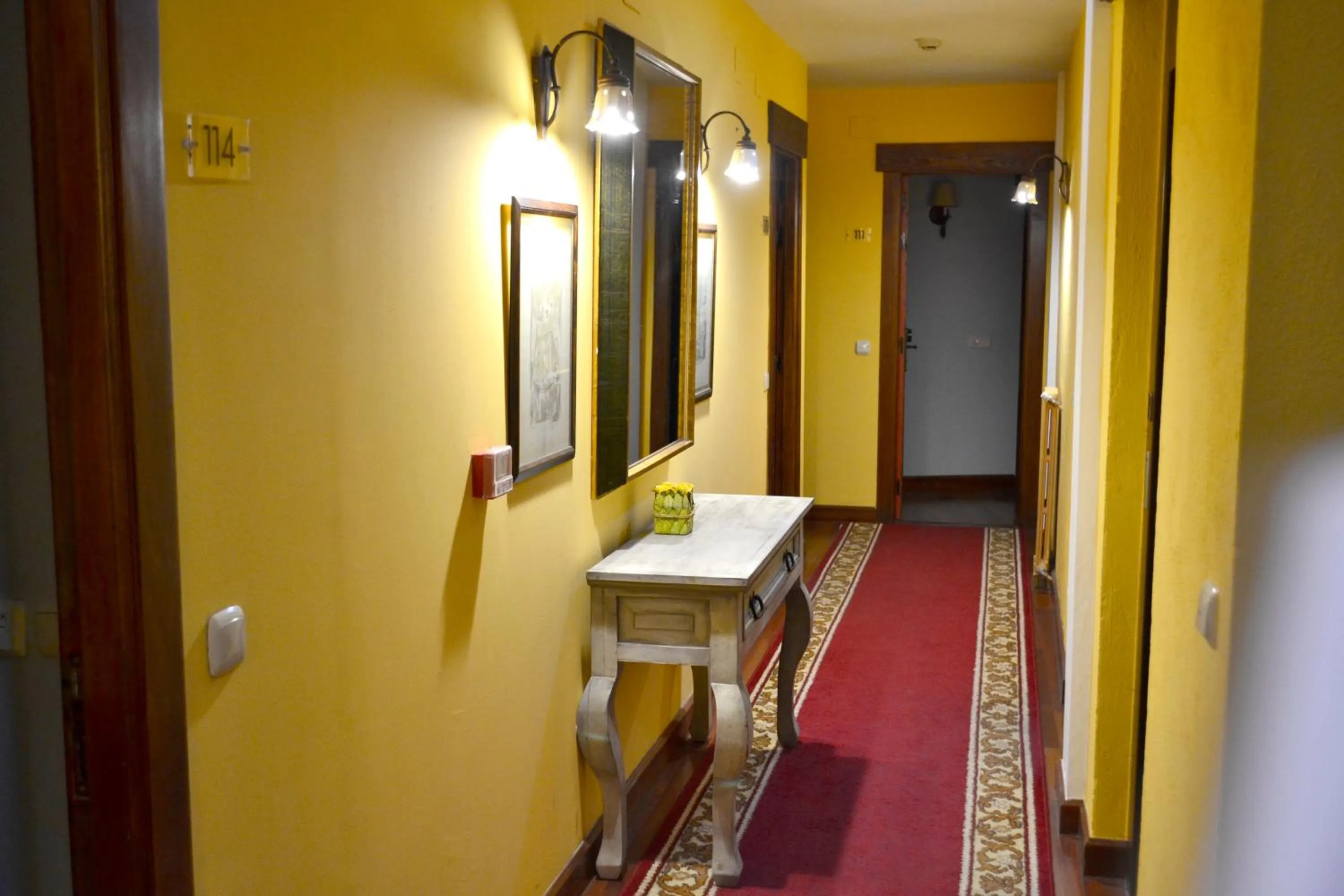 Decorative detail in Hotel Alda Vía León