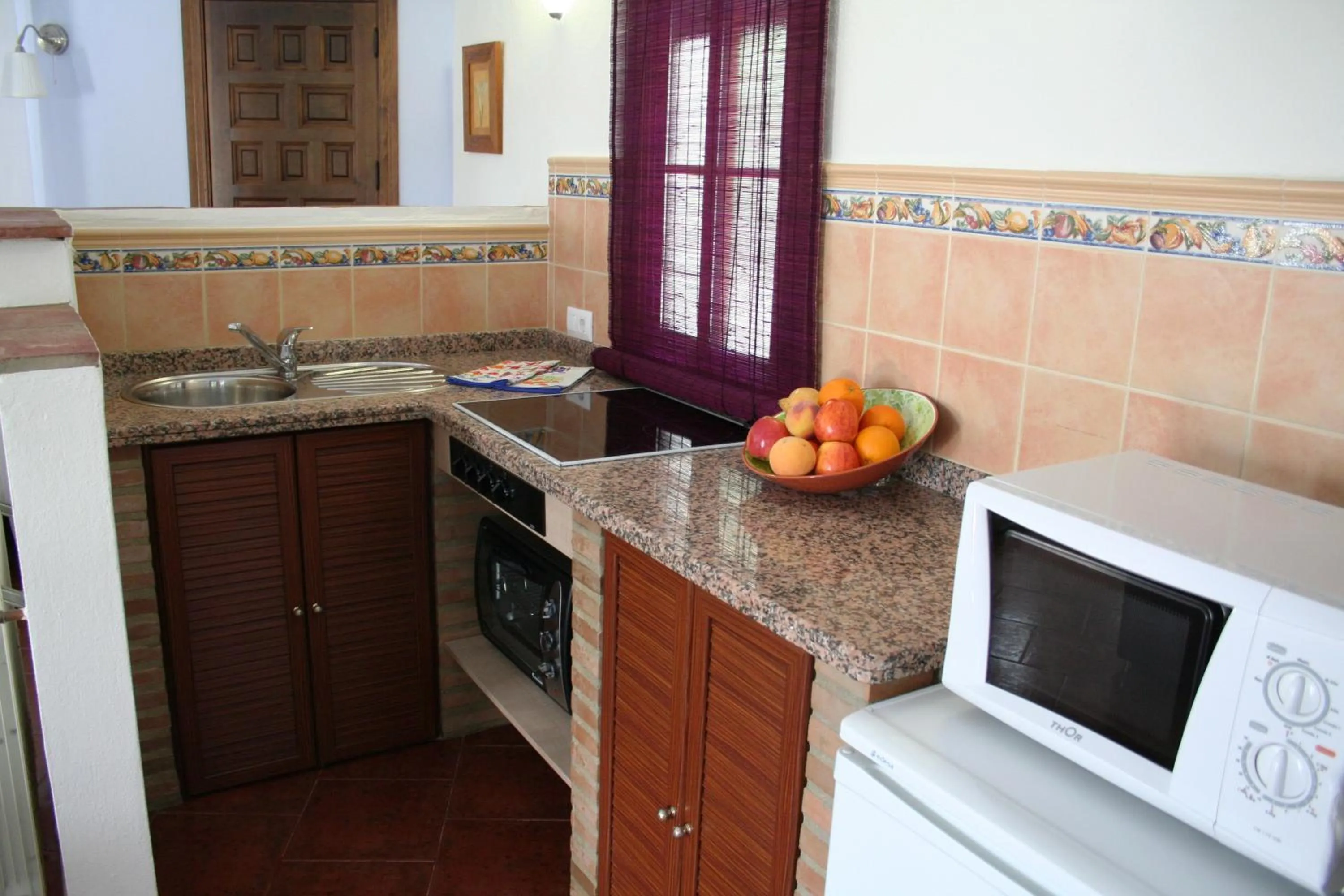 Kitchen or kitchenette in Casas Rurales Los Algarrobales
