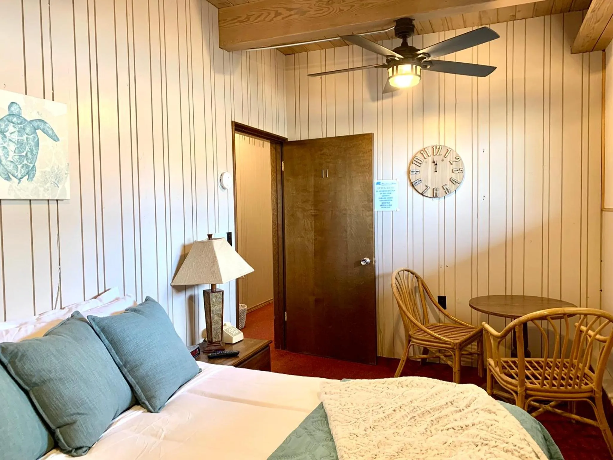 Bedroom in Breakers Boutique Inn