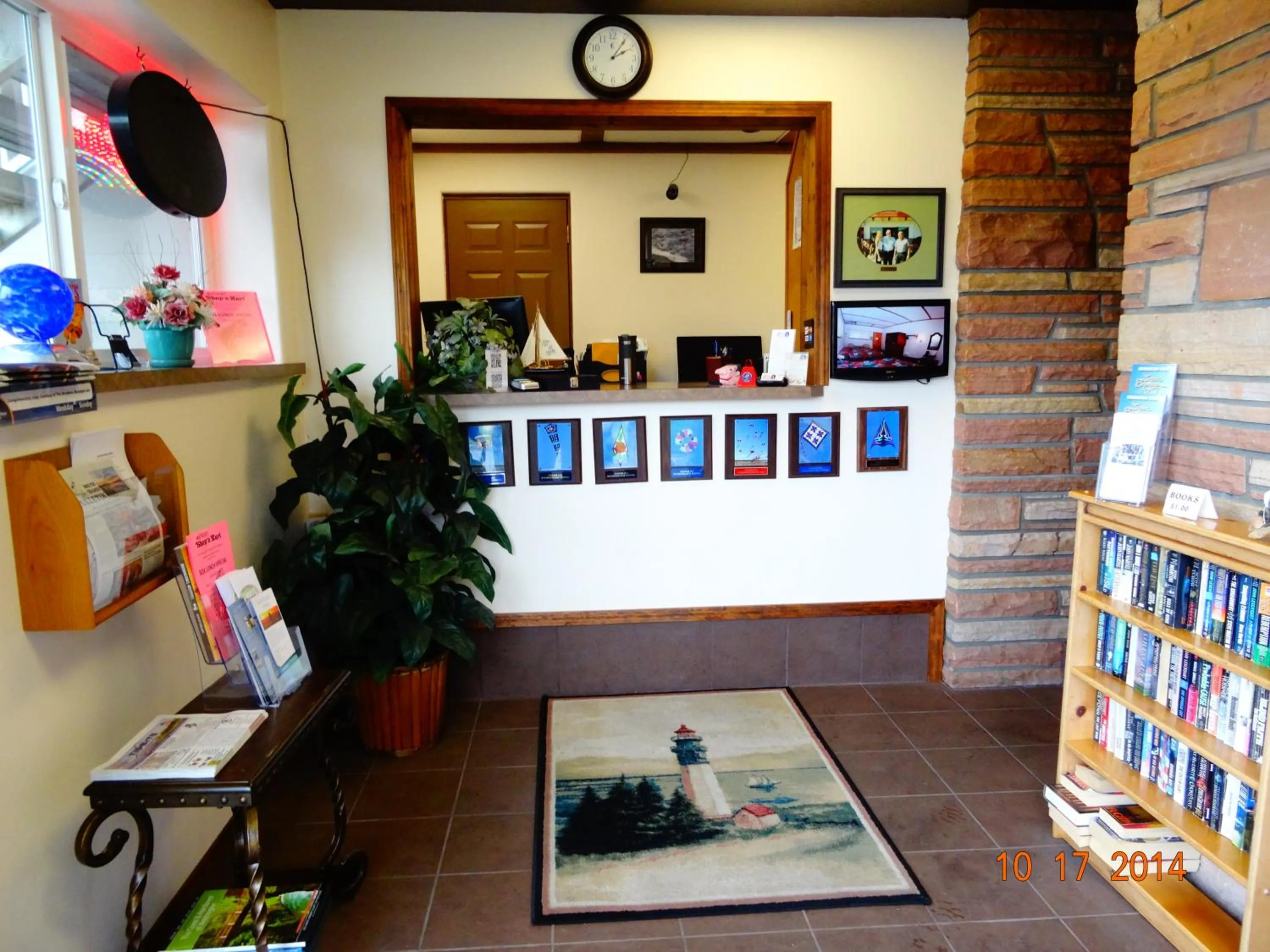 Lobby or reception in Breakers Boutique Inn