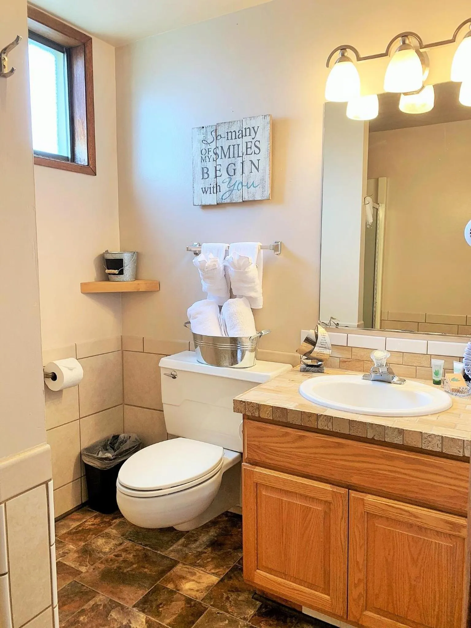 Breakers Boutique Inn