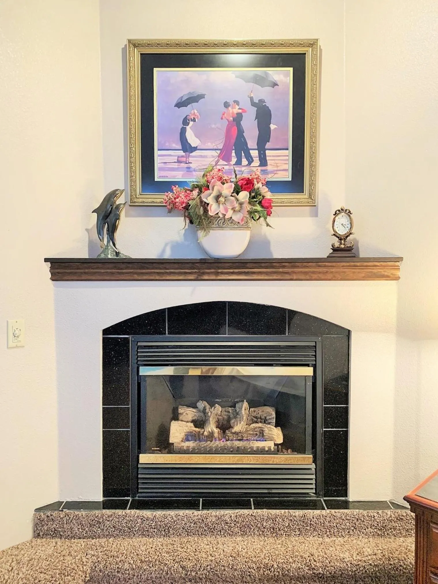 flat iron in Breakers Boutique Inn