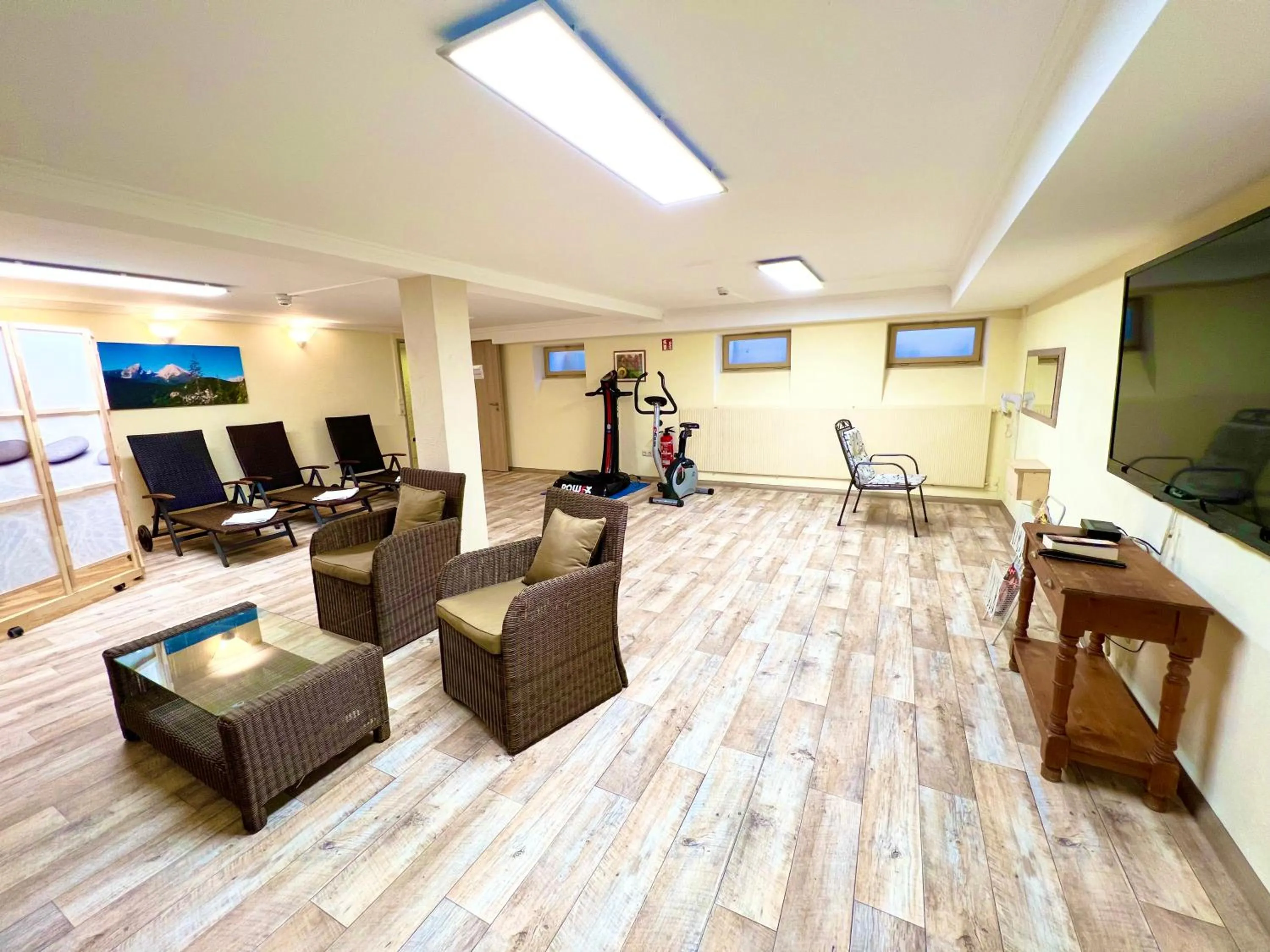 TV and multimedia in Hotel Bärenstüberl