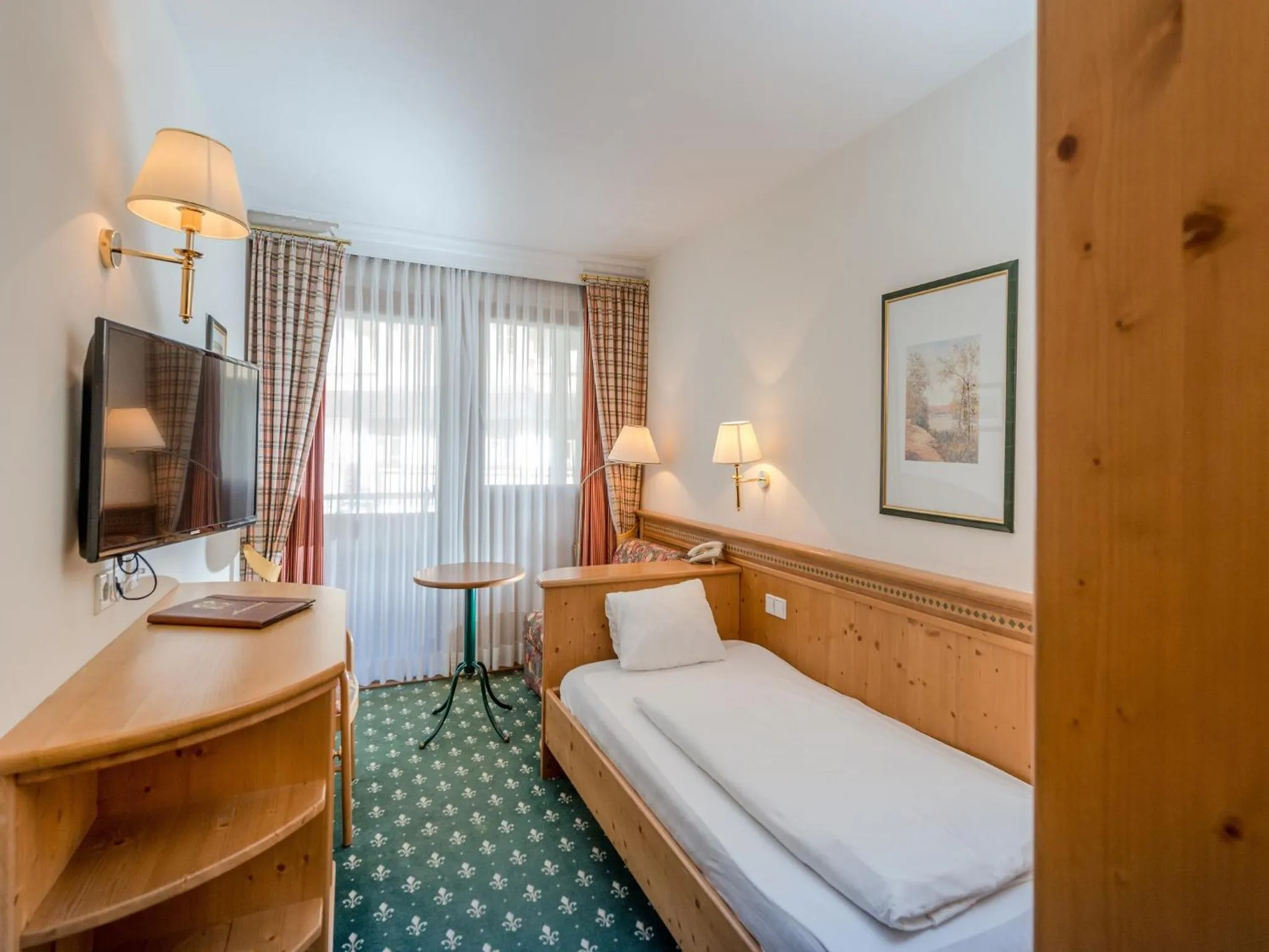 Photo of the whole room, Bed in Vital - und Wellnesshotel Hanneshof