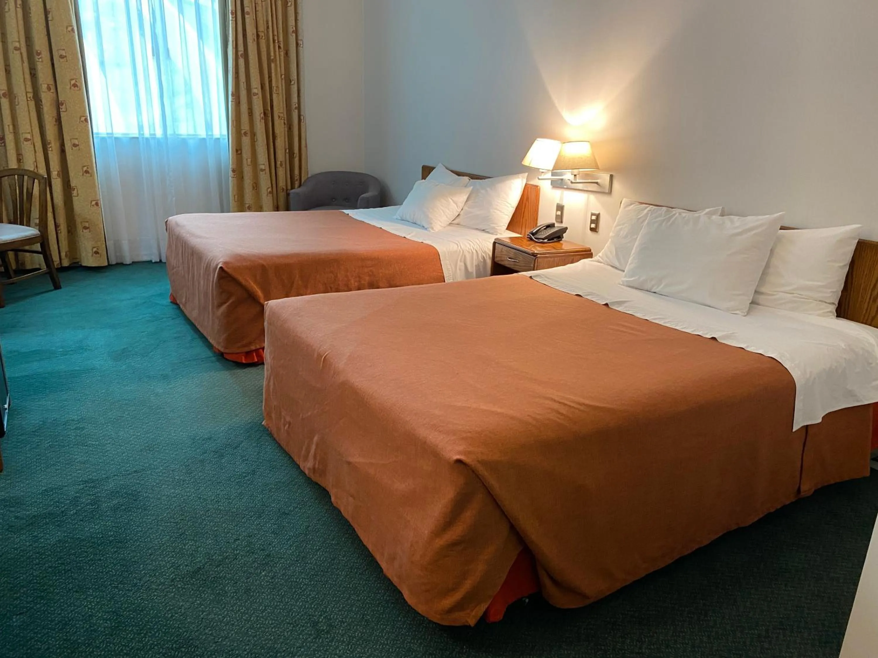 Photo of the whole room, Bed in Hotel Diego de Almagro Aeropuerto
