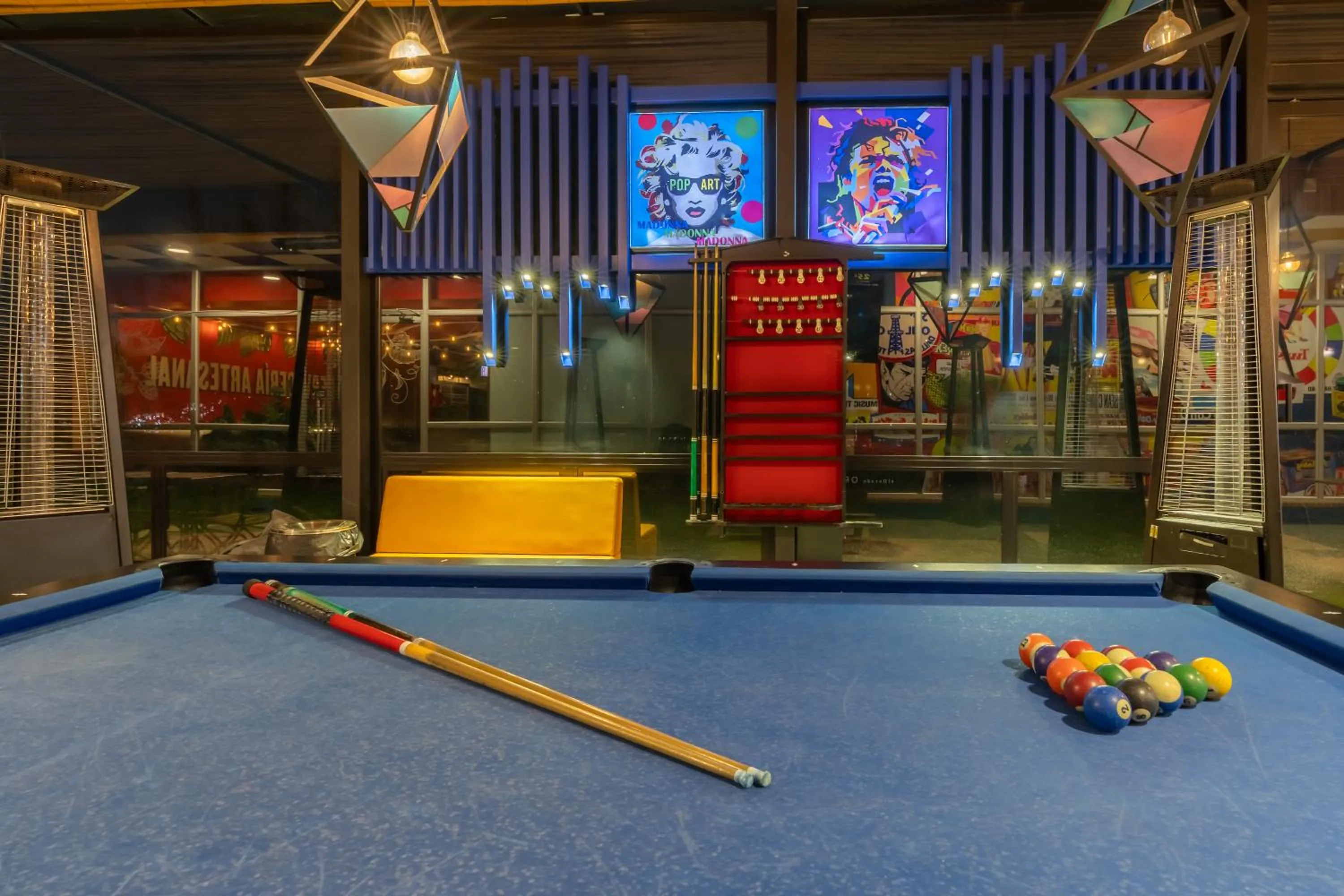 Billiard in Pop Art Hotel Tocancipá y Centro de Convenciones