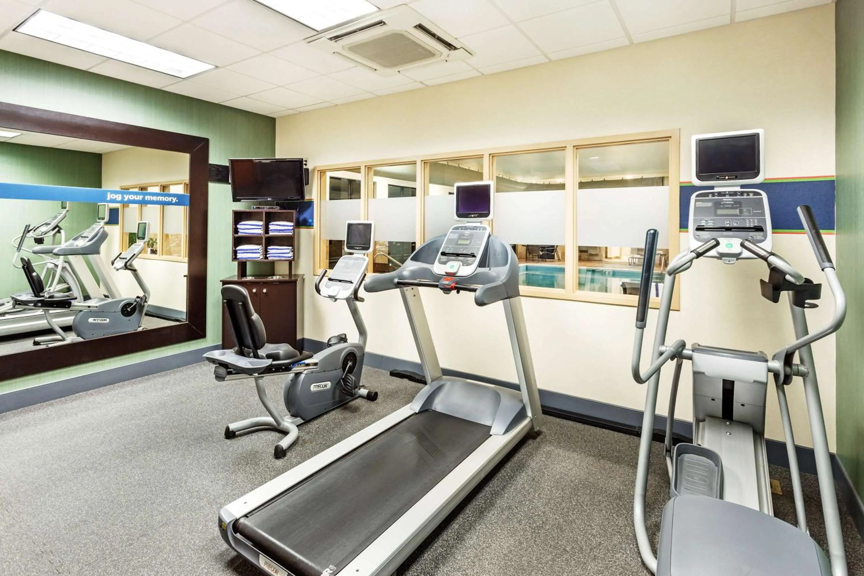 Fitness centre/facilities in Hampton Inn Hendersonville