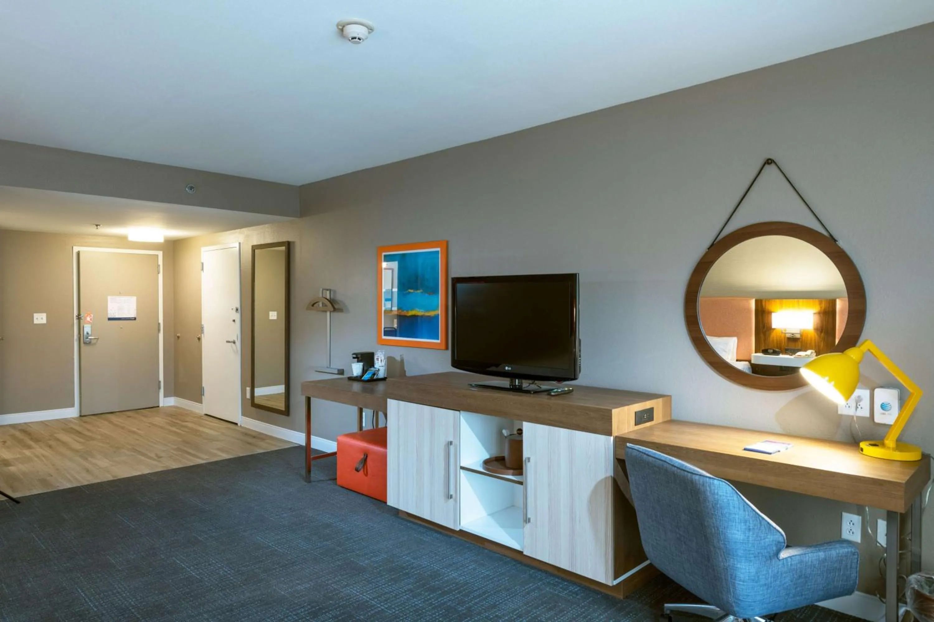 Bedroom in Hampton Inn and Suites Jamestown