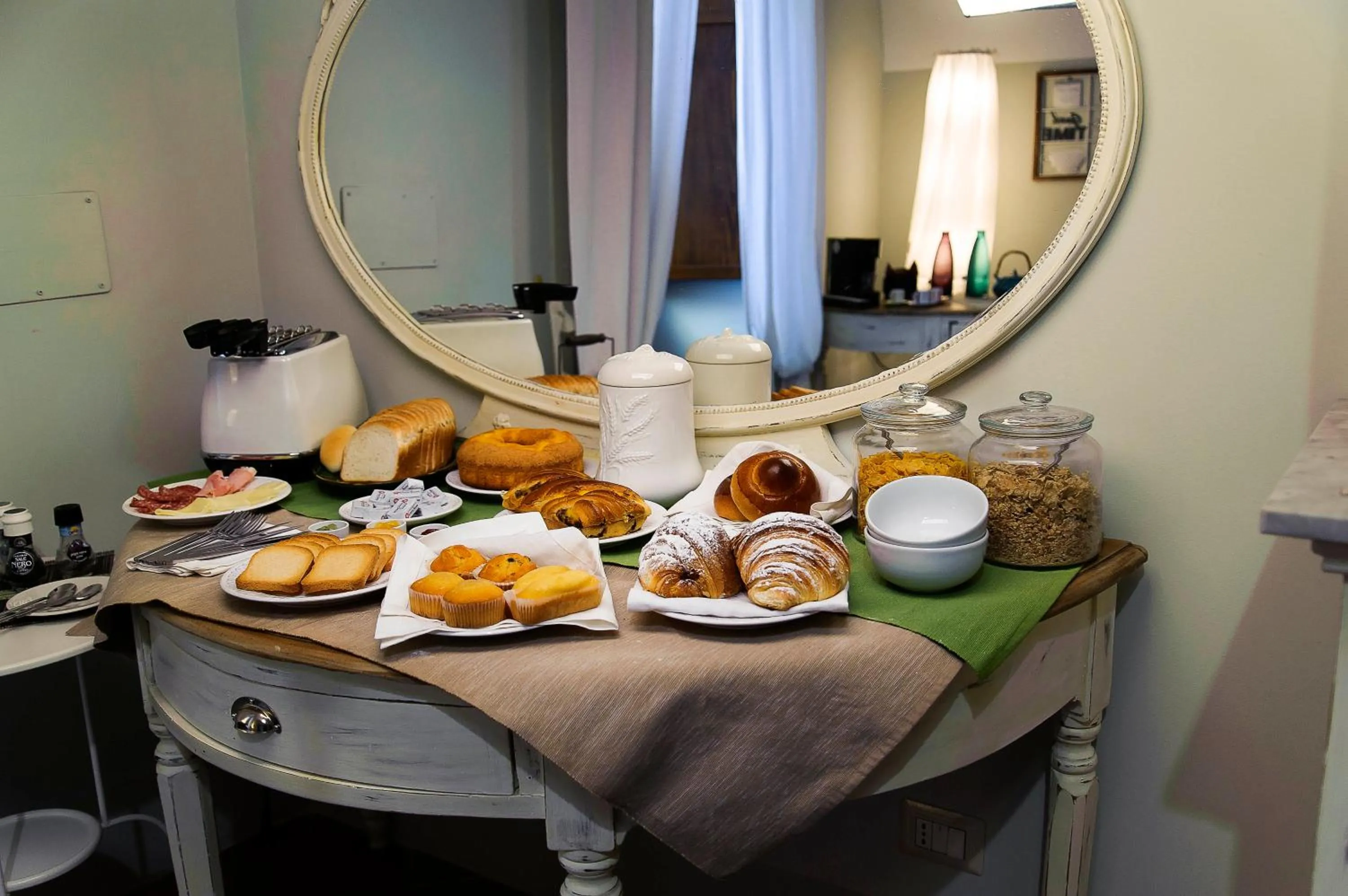 Buffet breakfast in Xenía B&B