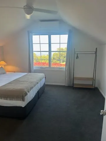 Bed in Lookout Mountain Retreat