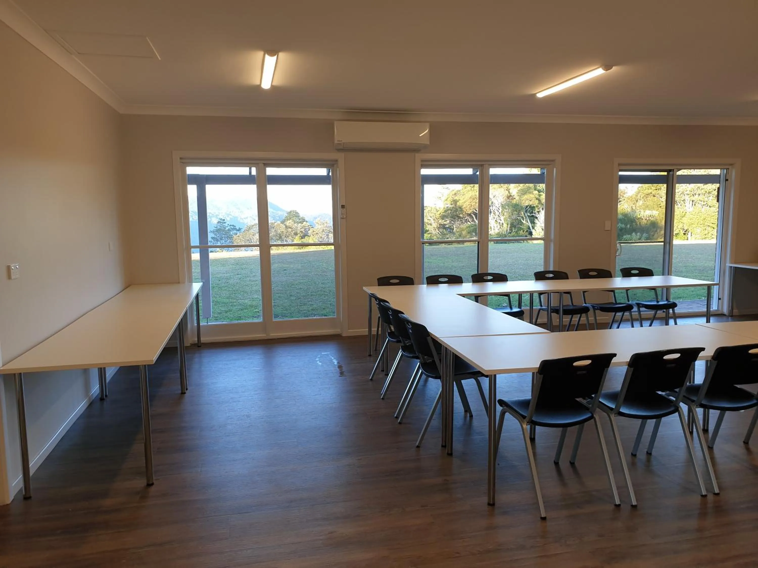 Meeting/conference room in Lookout Mountain Retreat