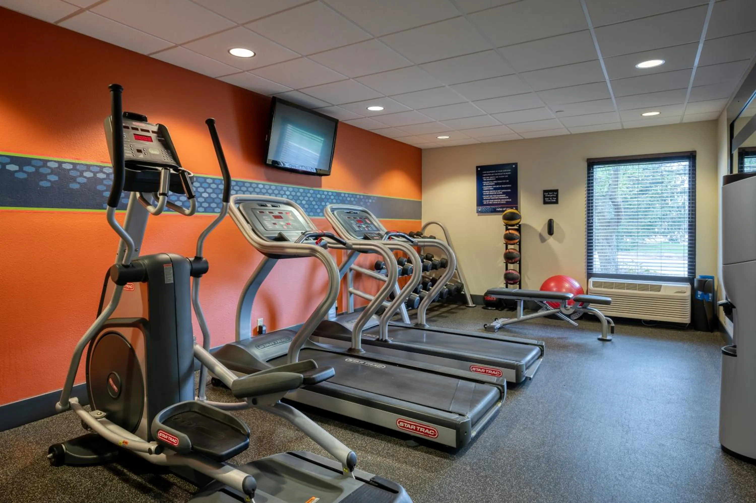 Fitness centre/facilities in Hampton Inn Janesville