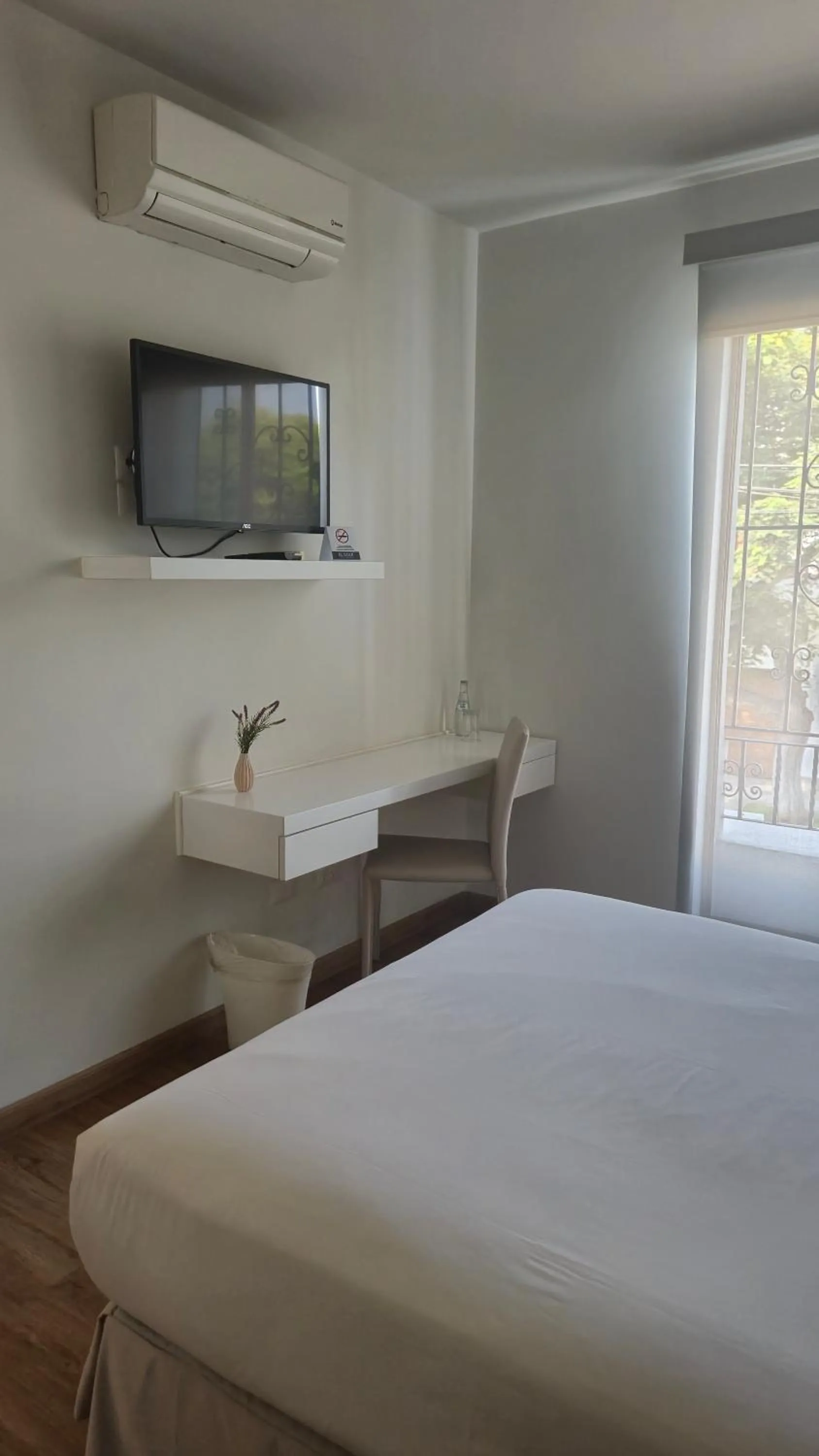 TV and multimedia, Bed in El Golf Hotel Boutique