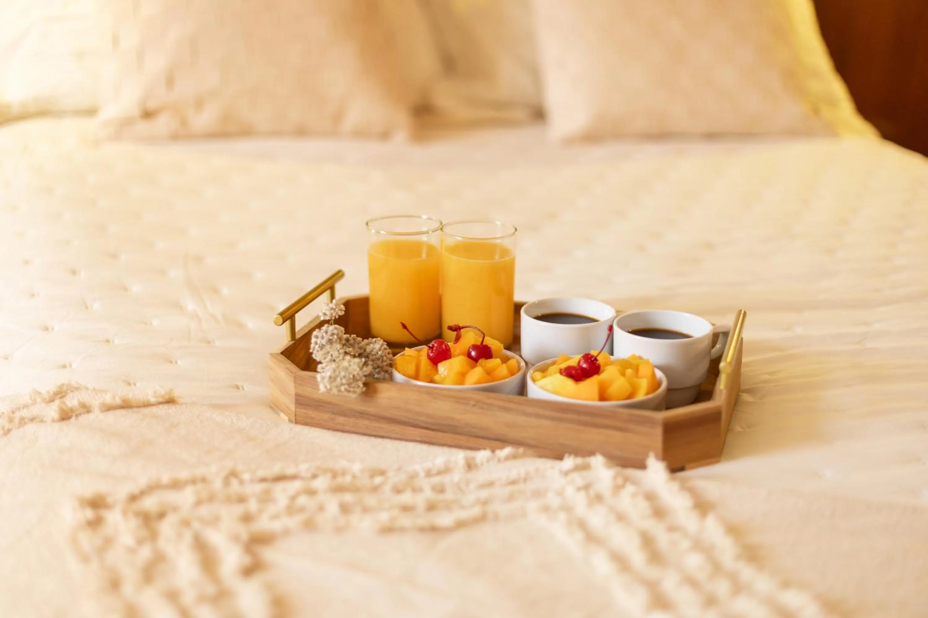 Bed in Hotel Park Suites