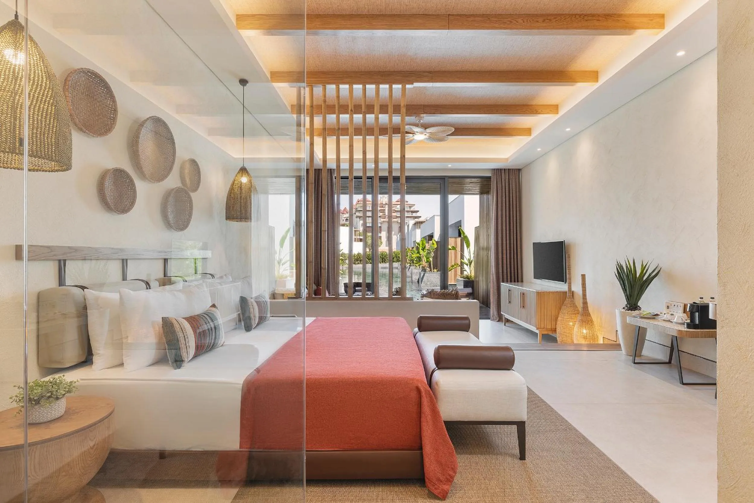 TV and multimedia, Bed in Sirene Belek Hotel