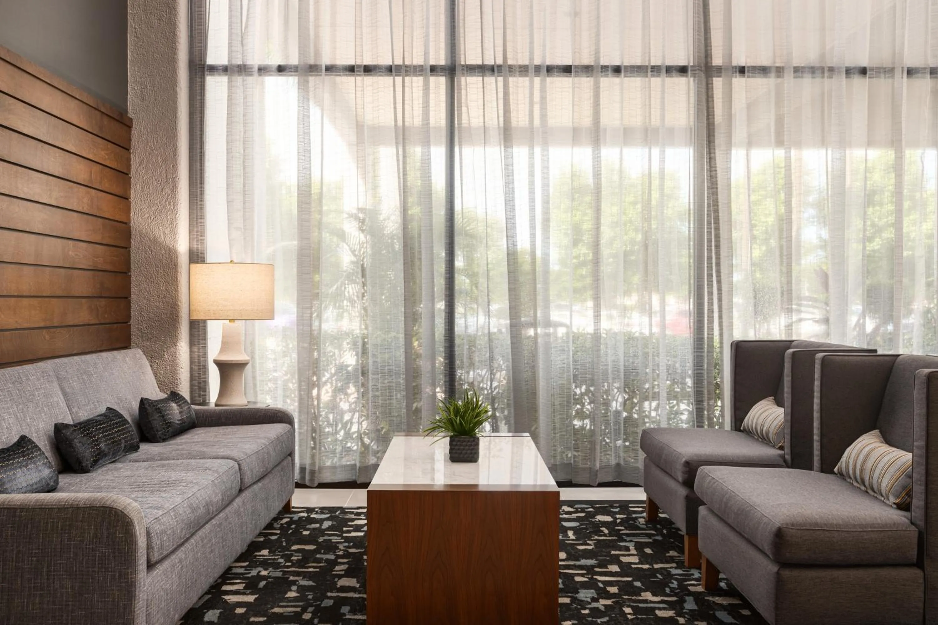 Lobby or reception in Doubletree by Hilton Fort Myers at Bell Tower Shops