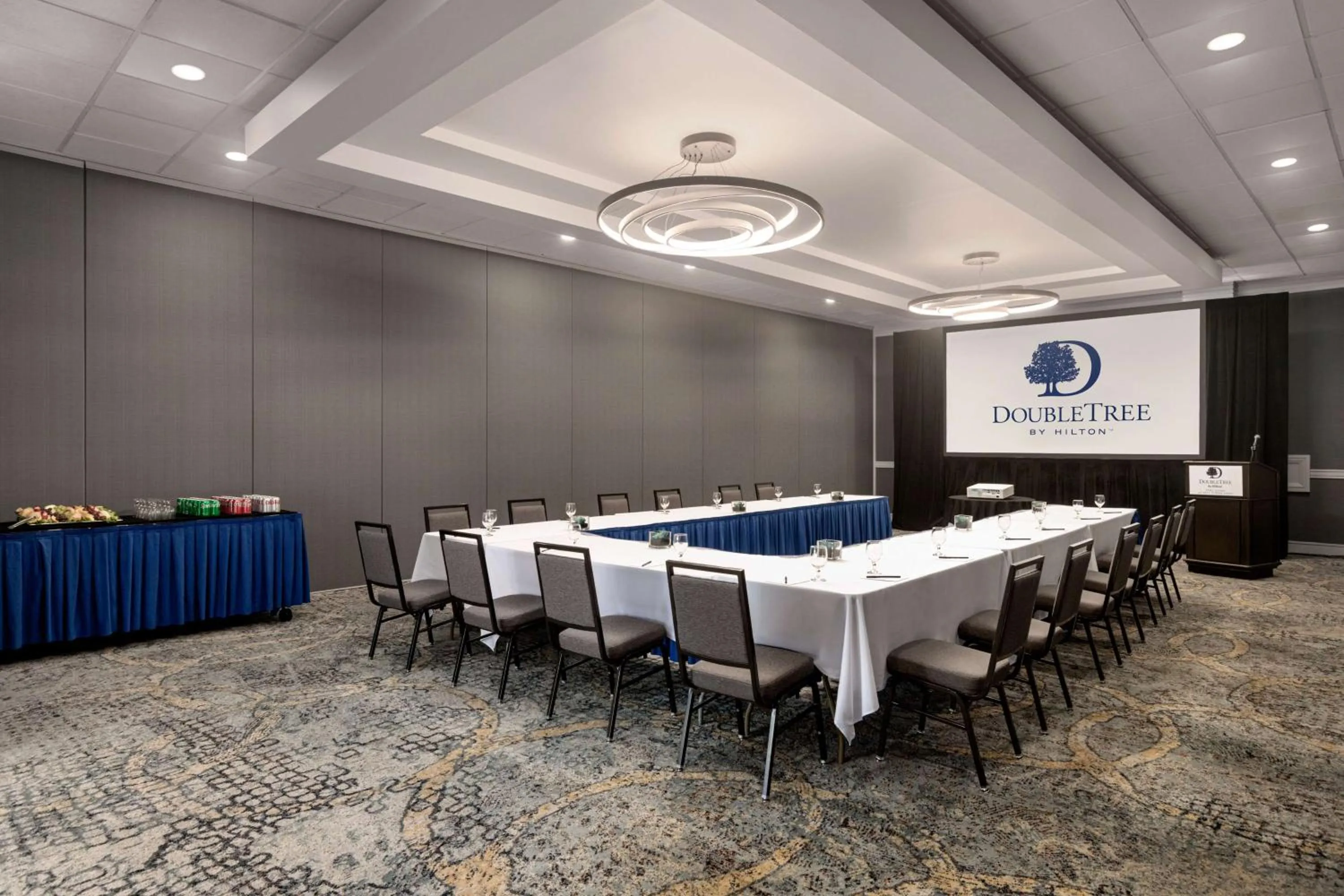 Meeting/conference room in Doubletree by Hilton Fort Myers at Bell Tower Shops