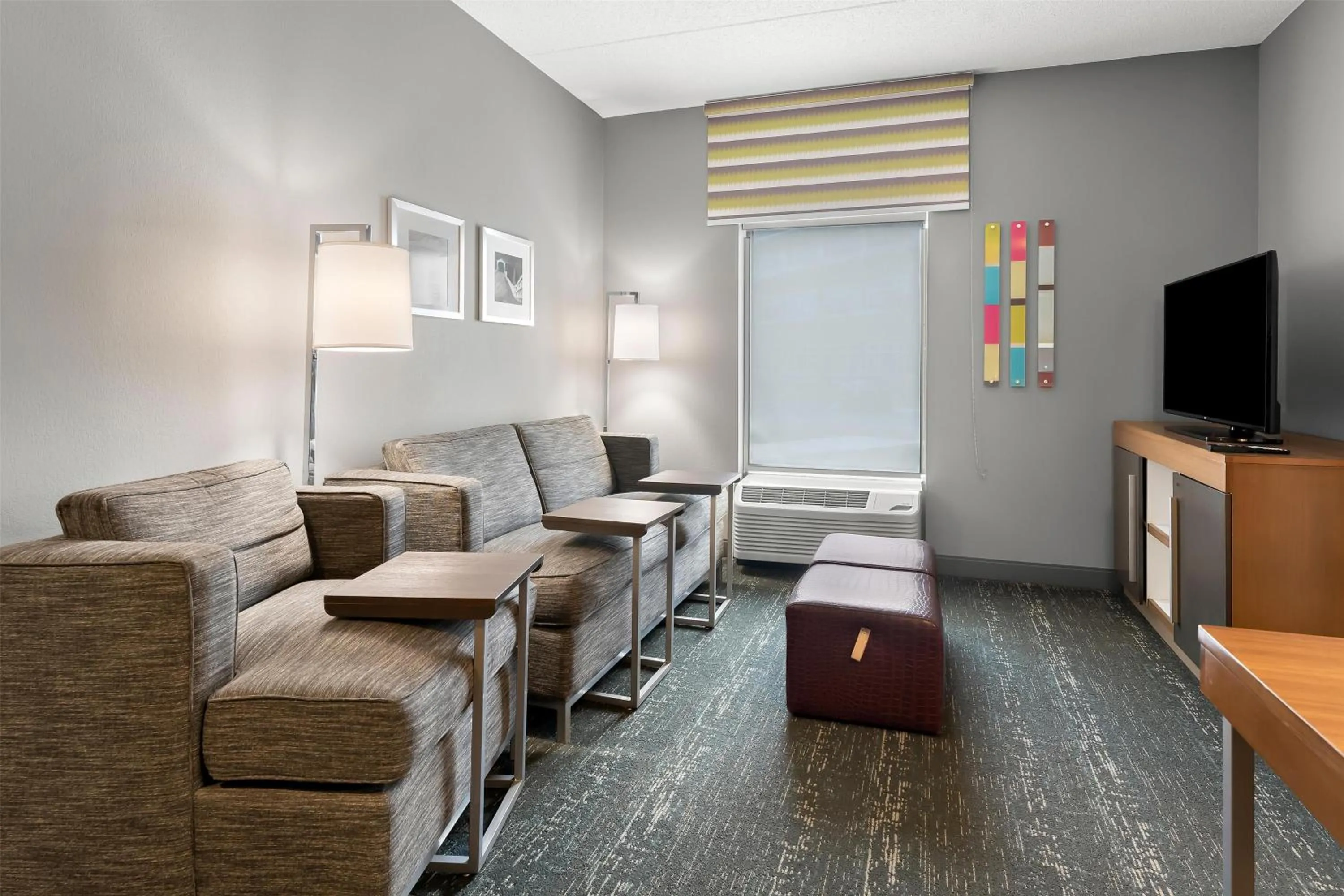 Living room in Hampton Inn & Suites Newtown