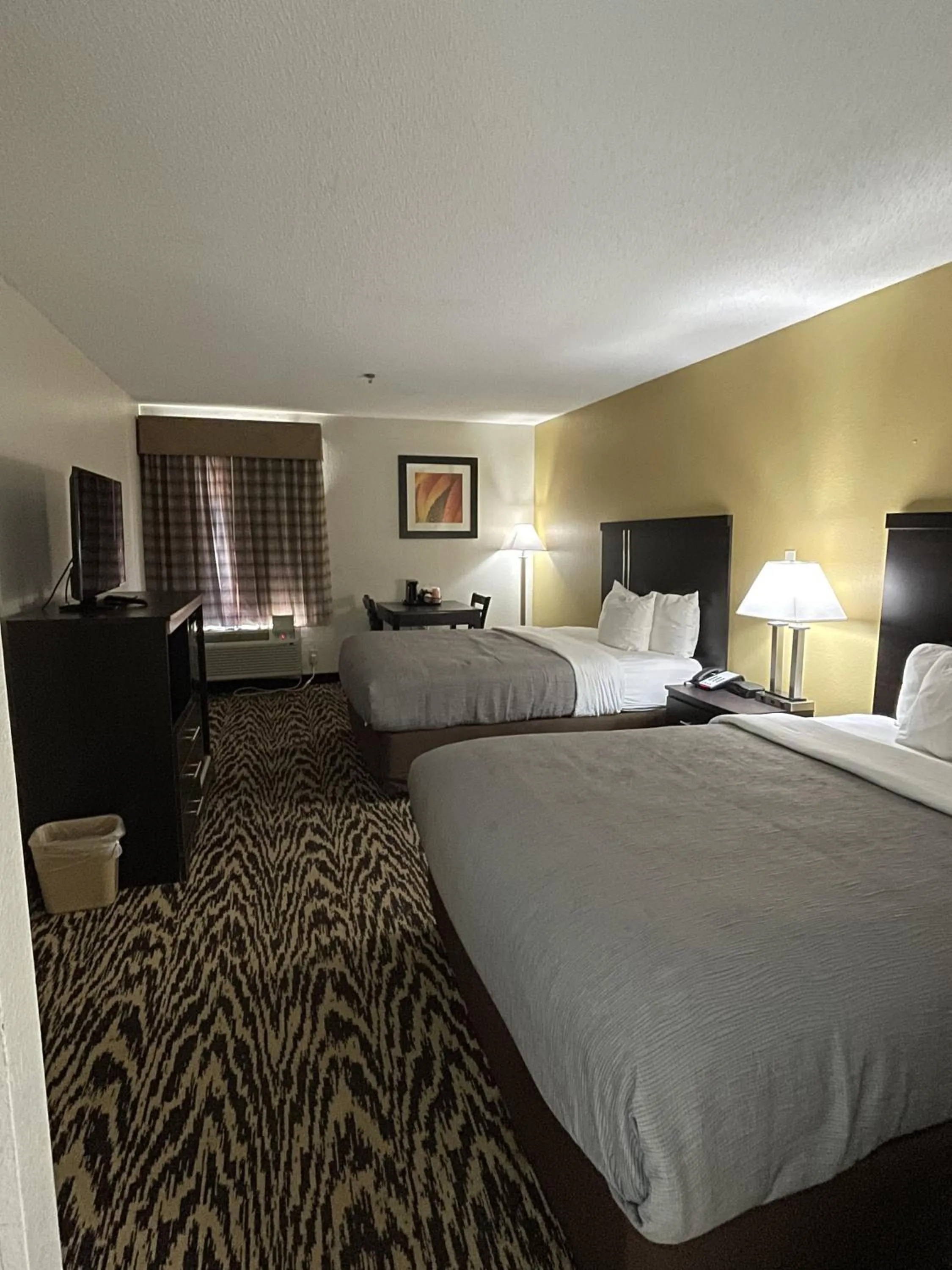 Bedroom, Bed in Quality Inn & Suites Clemmons I-40