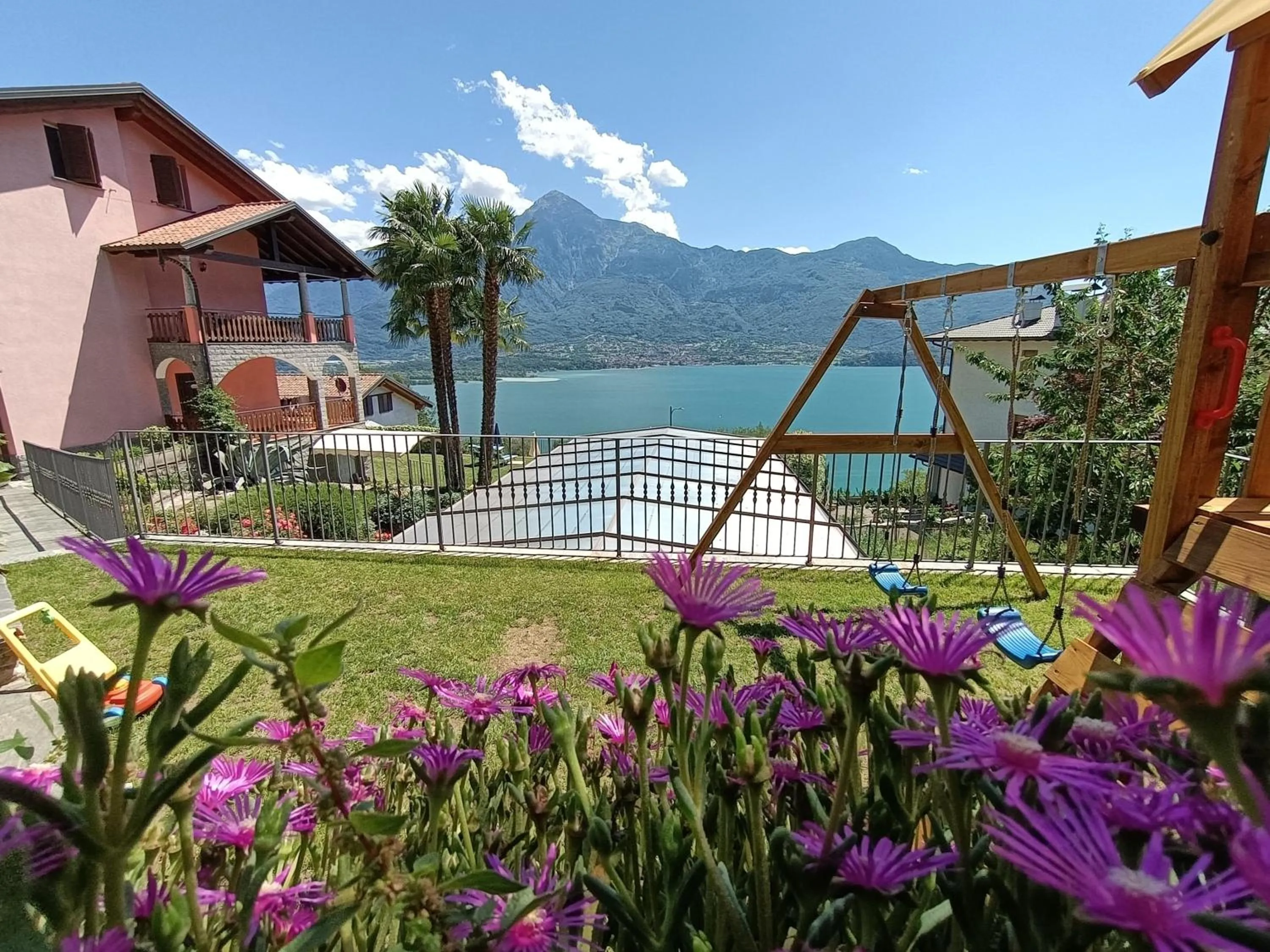 Children play ground in Residence Casa Rosa