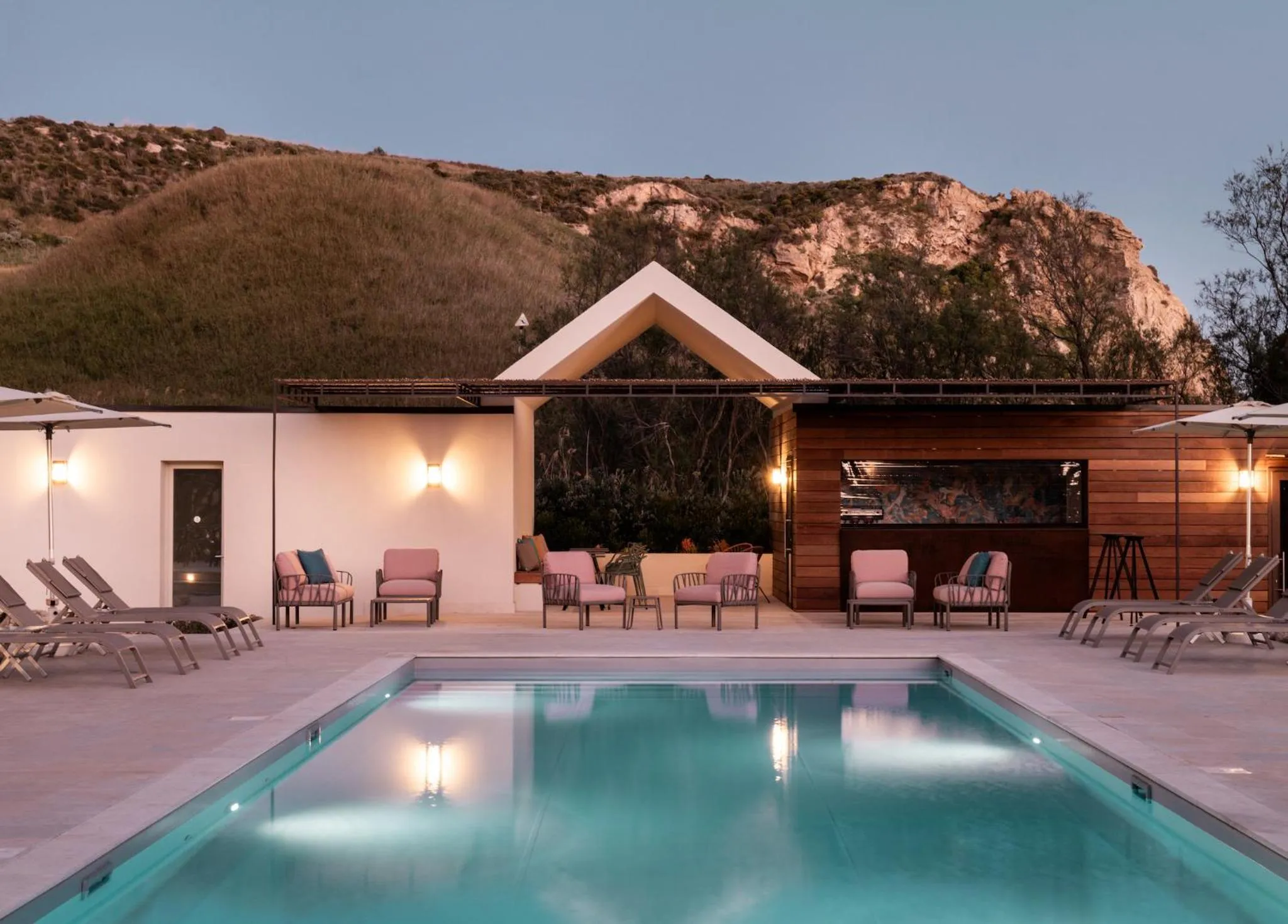 Lounge or bar in Luna Minoica Suites and Apartments