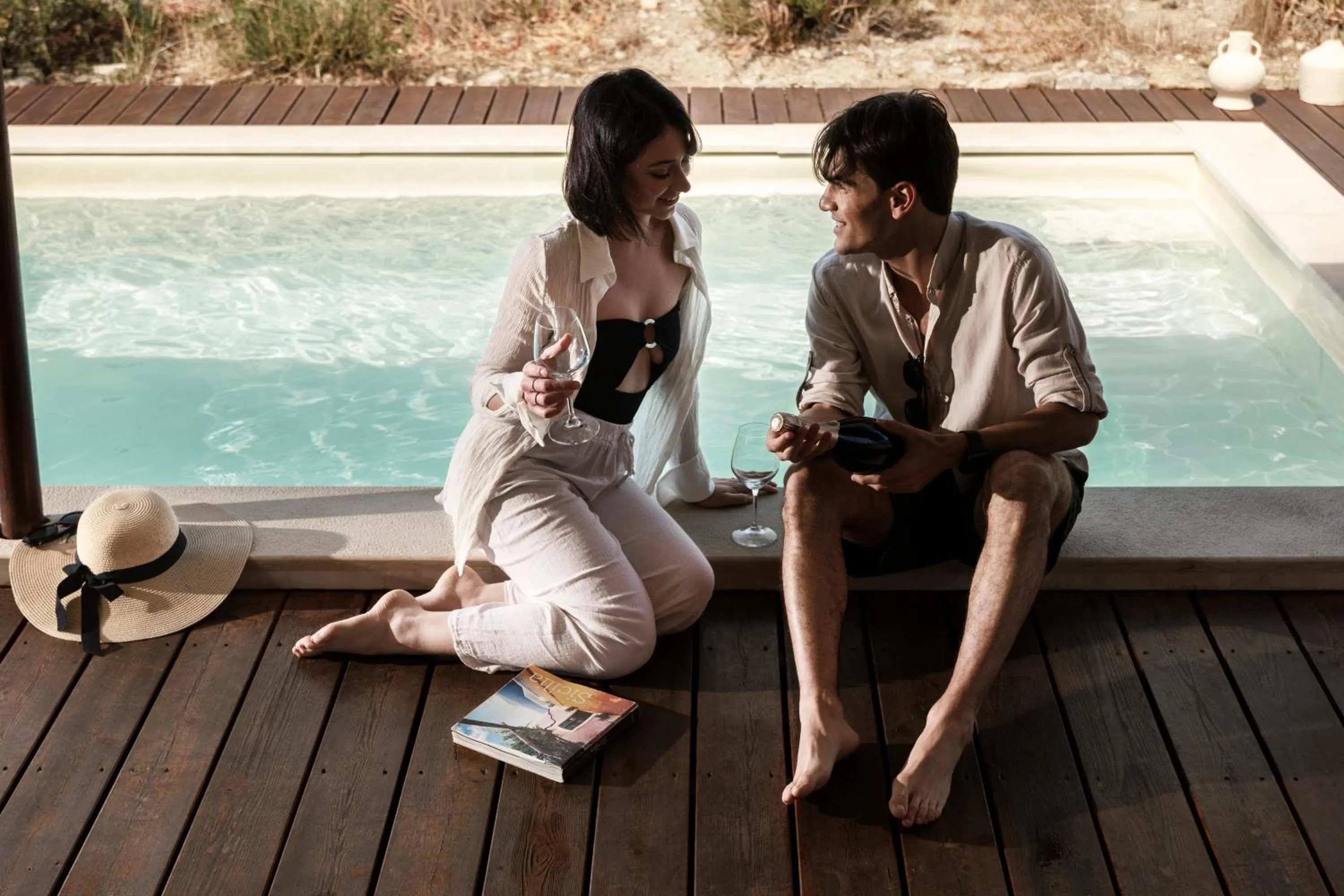 Luna Minoica Suites and Apartments