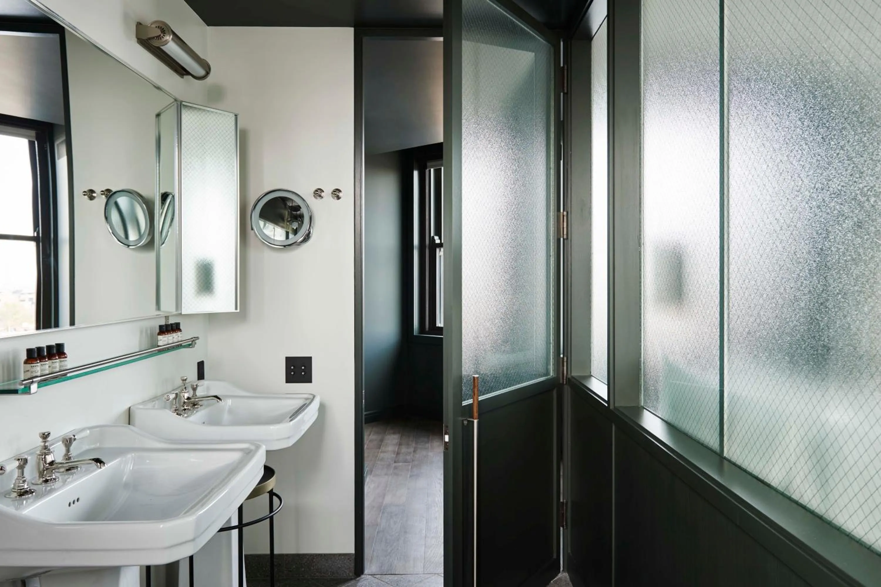 Bathroom in The Robey, Chicago, a Member of Design Hotels
