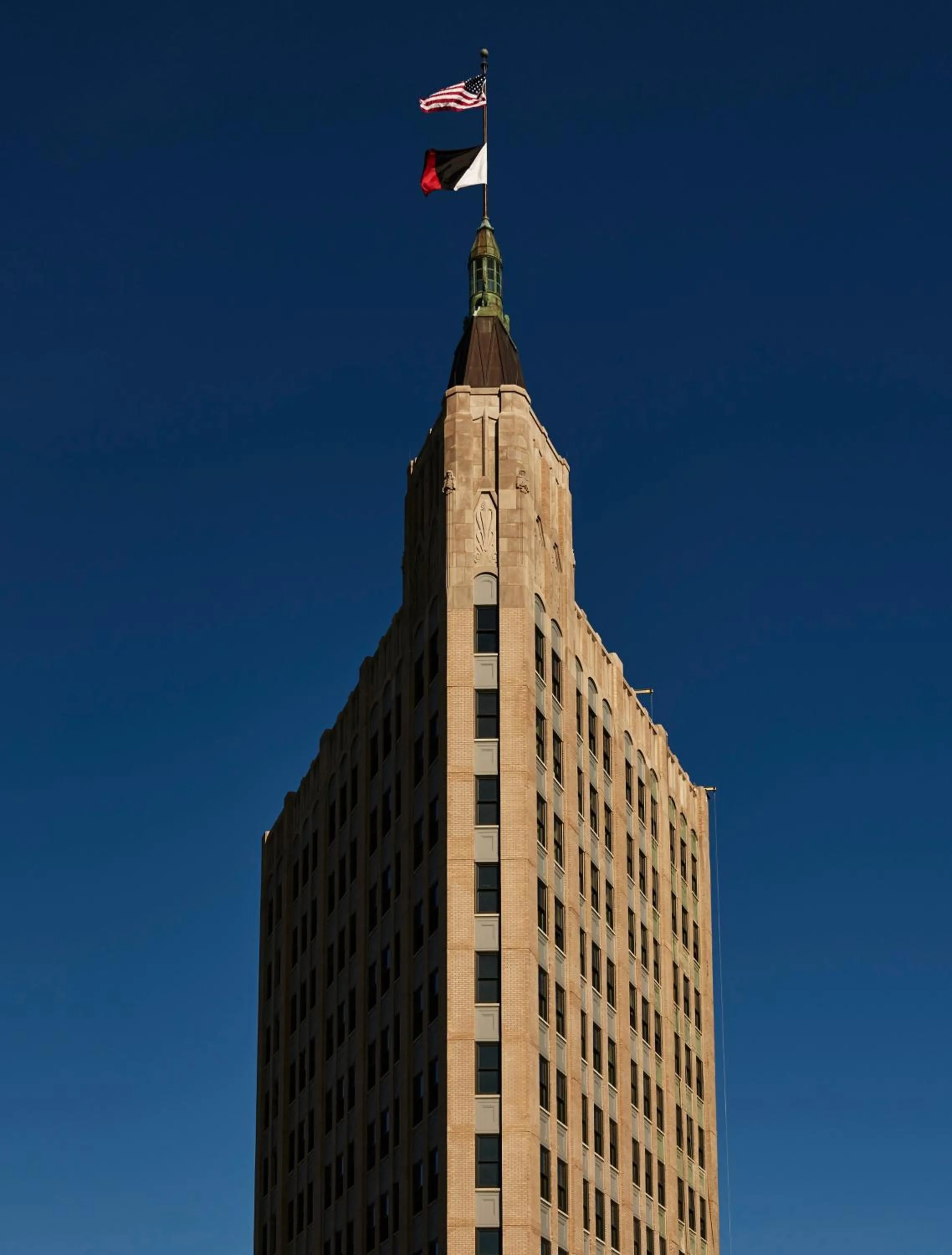 Property building in The Robey, Chicago, a Member of Design Hotels