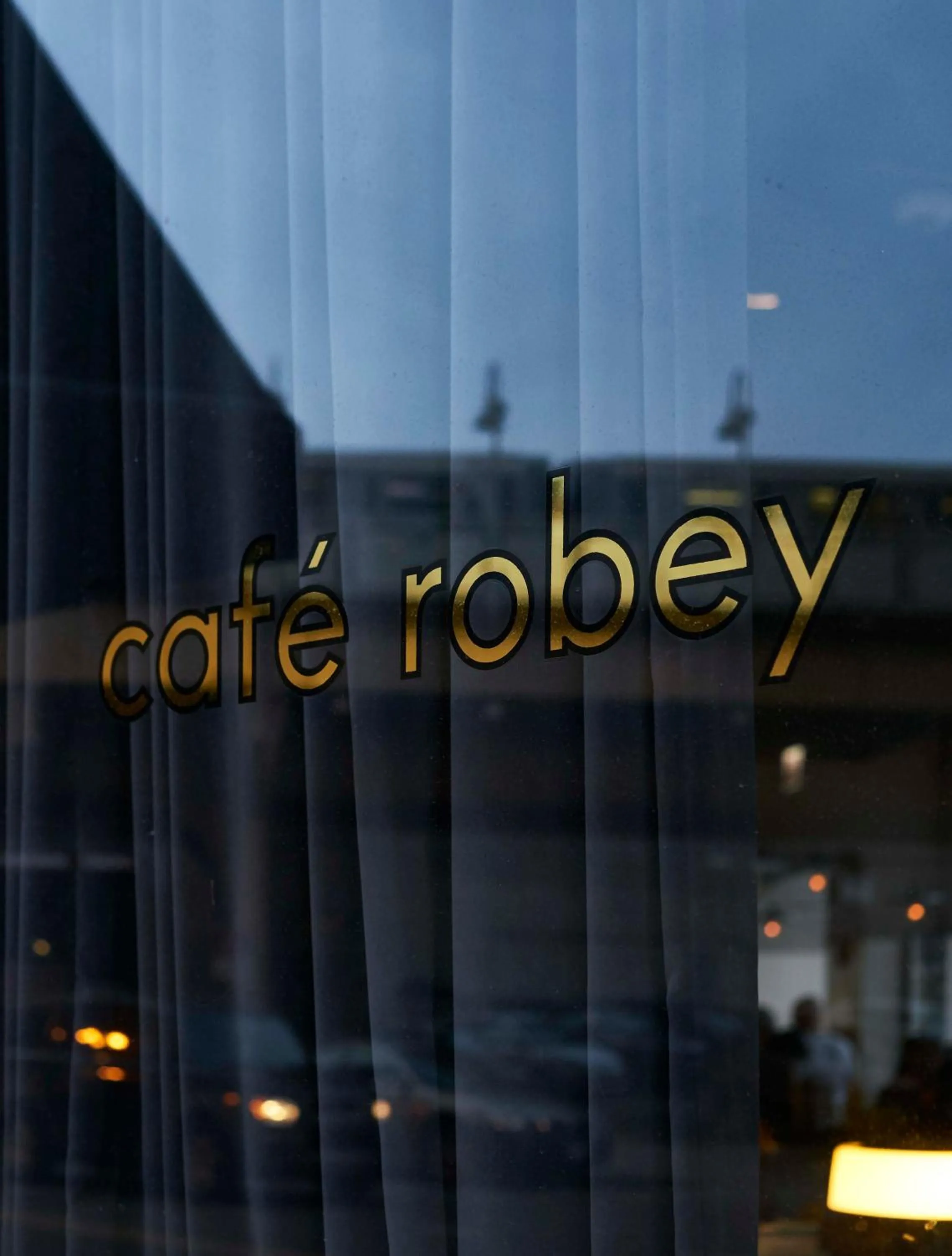 Restaurant/places to eat in The Robey, Chicago, a Member of Design Hotels