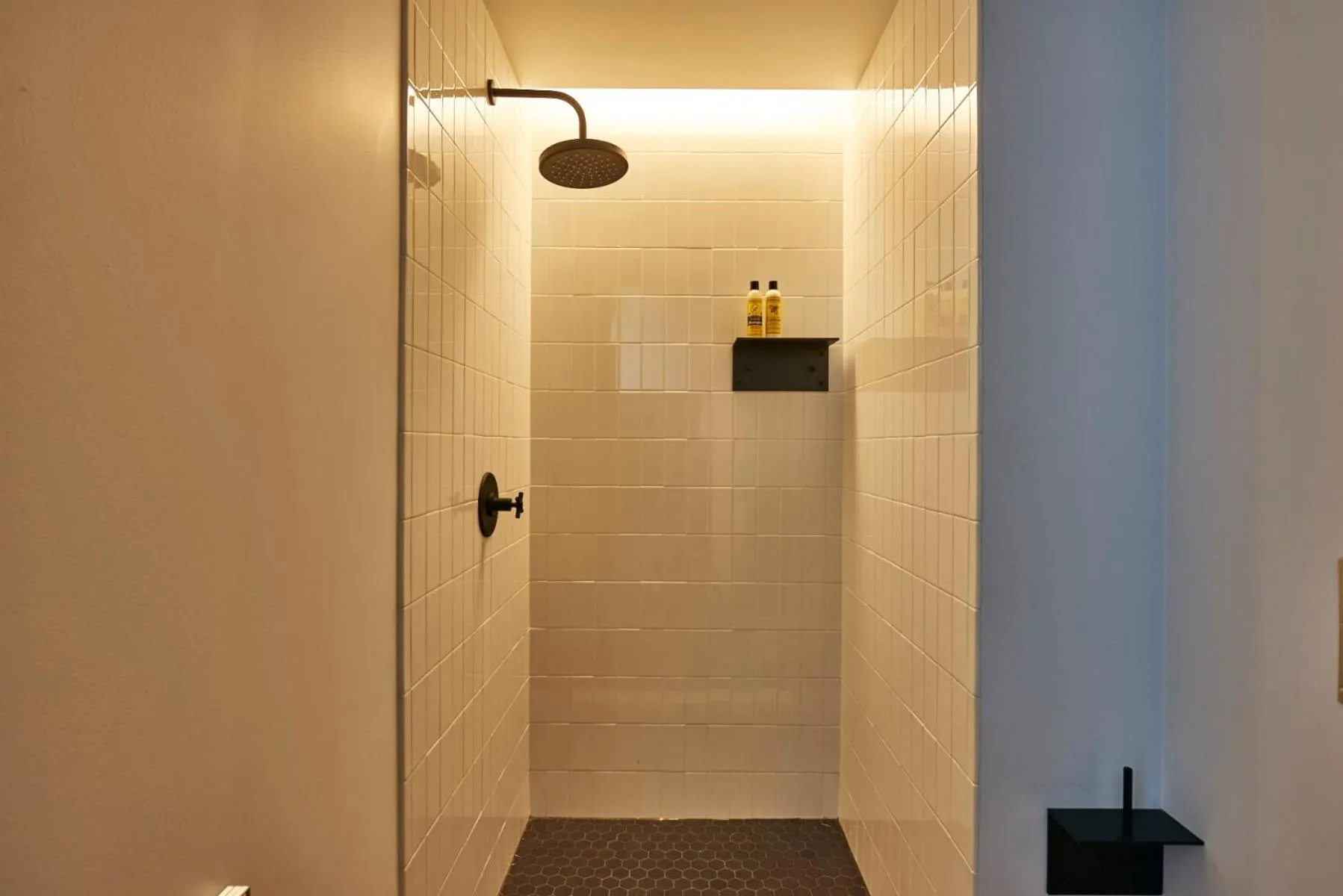 Bathroom in The Robey, Chicago, a Member of Design Hotels