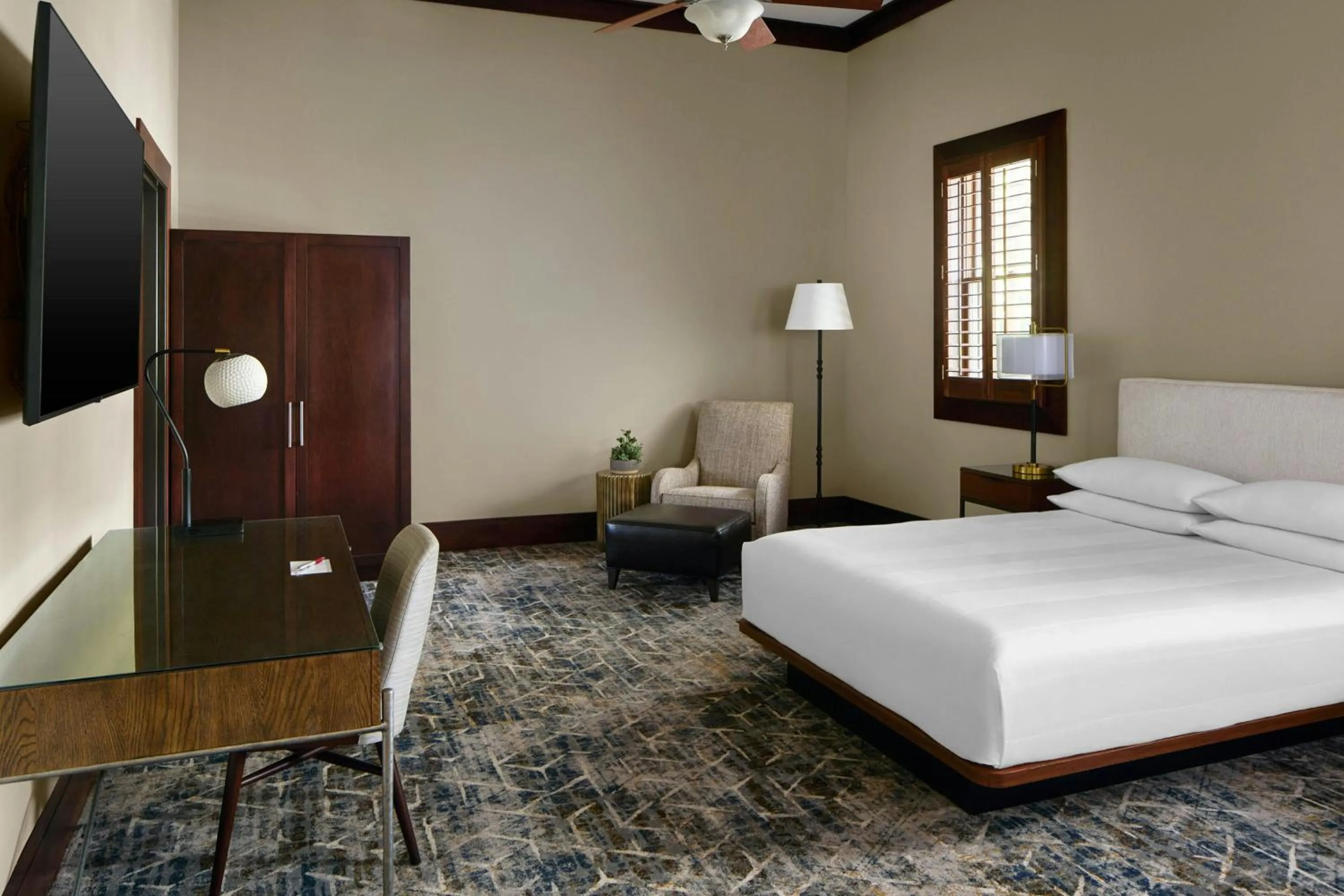 Other, Bed in Montgomery Marriott Prattville Hotel & Conf Ctr at Capitol Hill