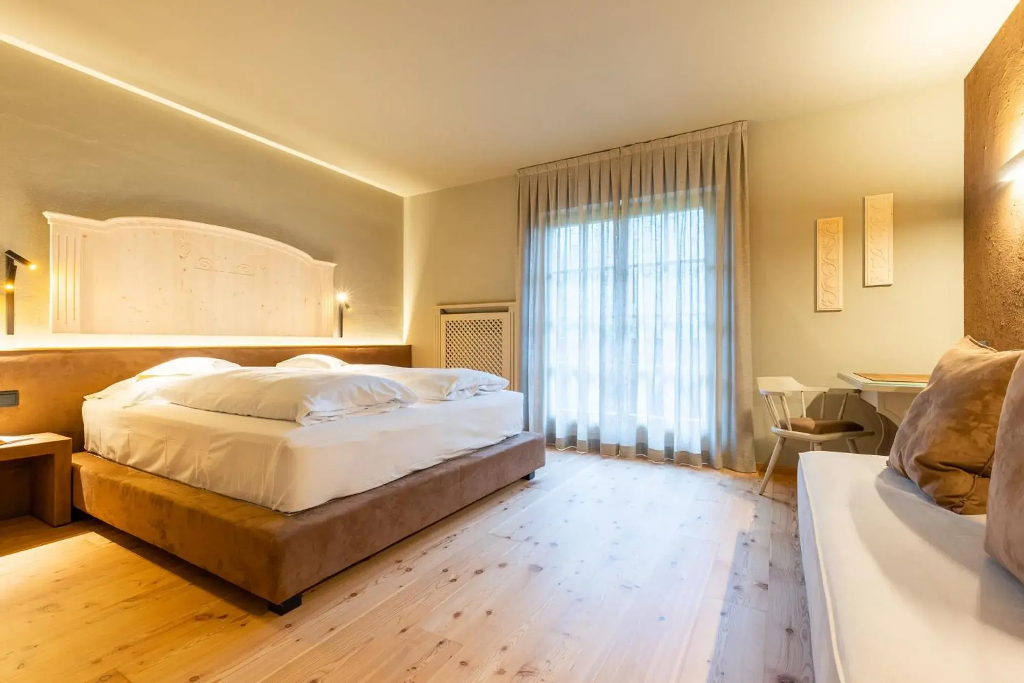 Superior Double Room in Romantik Hotel Post Superior Double Room in Romantik Hotel Post